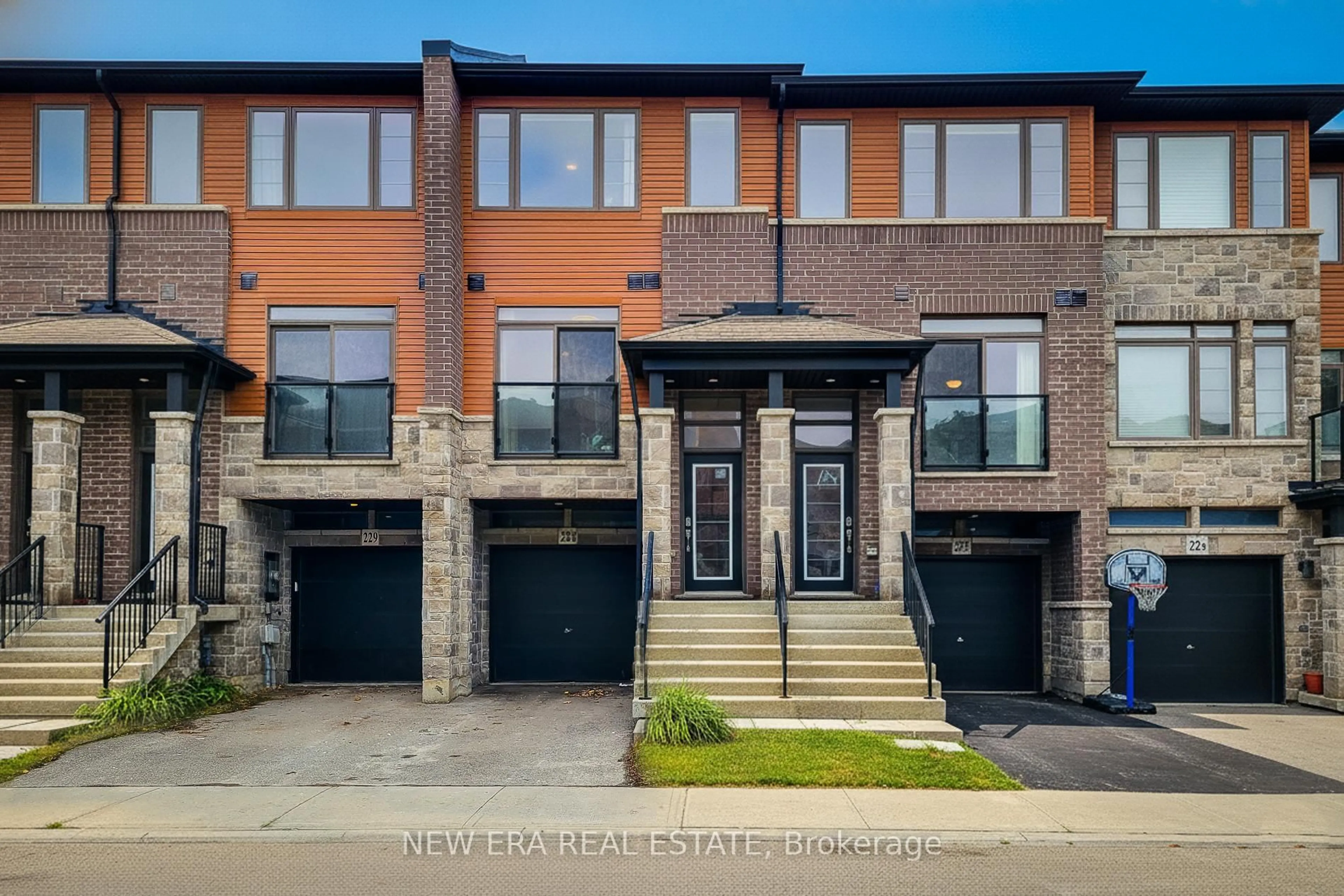 Home with brick exterior material, street for 30 Times Square Blvd #228, Hamilton Ontario L8J 0M1