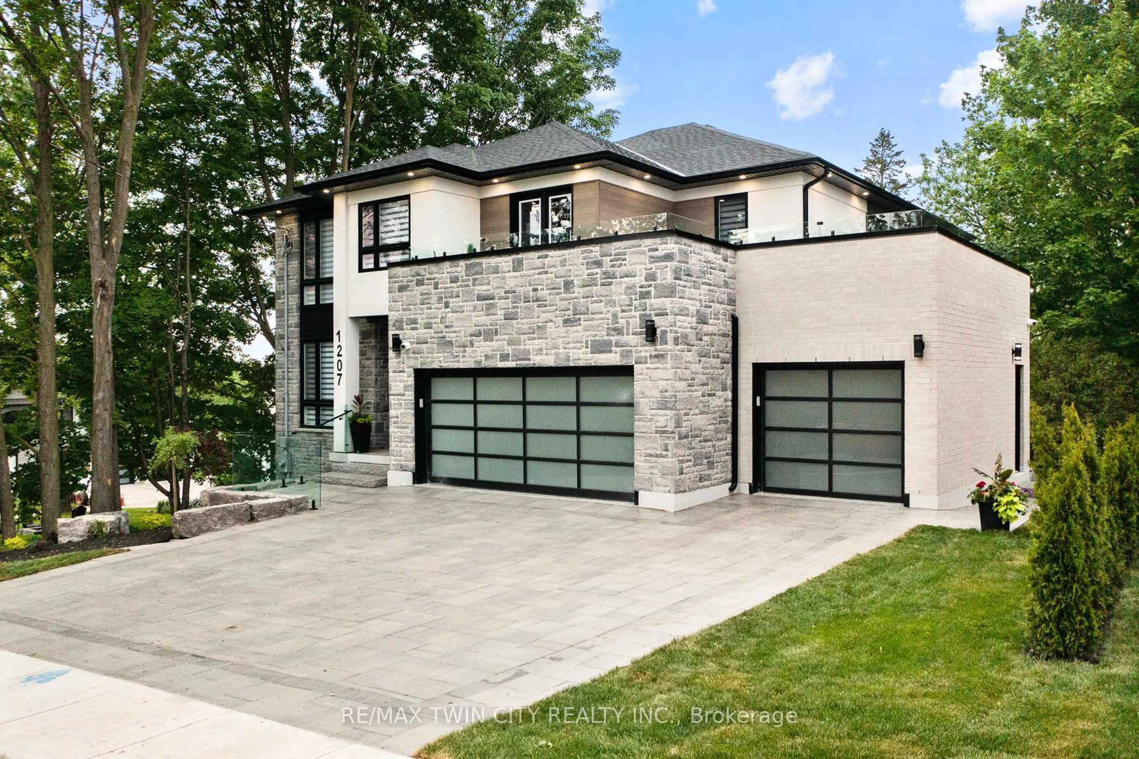 Home with brick exterior material, street for 1207 Queen St St, Wilmot Ontario N0B 2E0