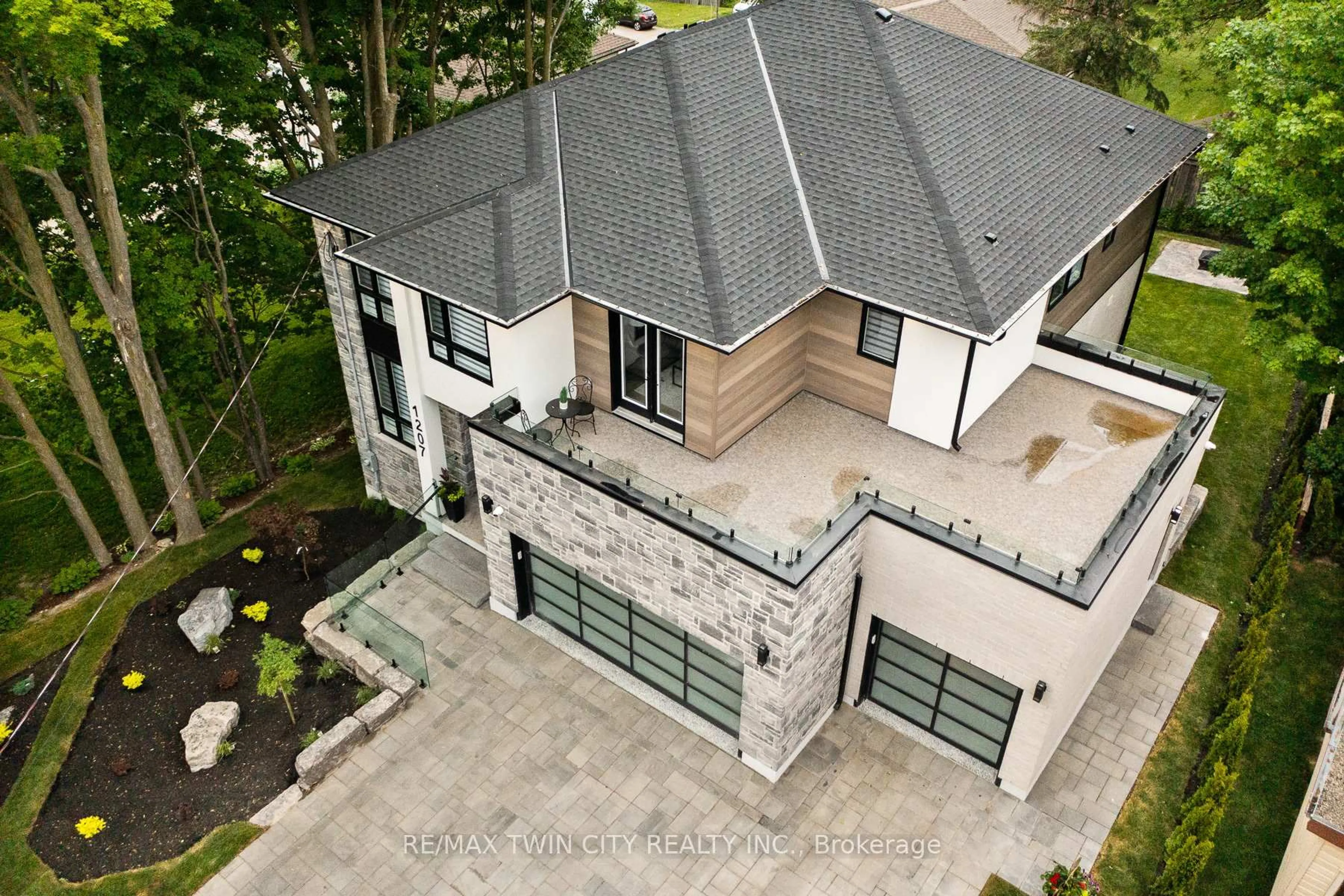 Home with brick exterior material, street for 1207 Queen St St, Wilmot Ontario N0B 2E0