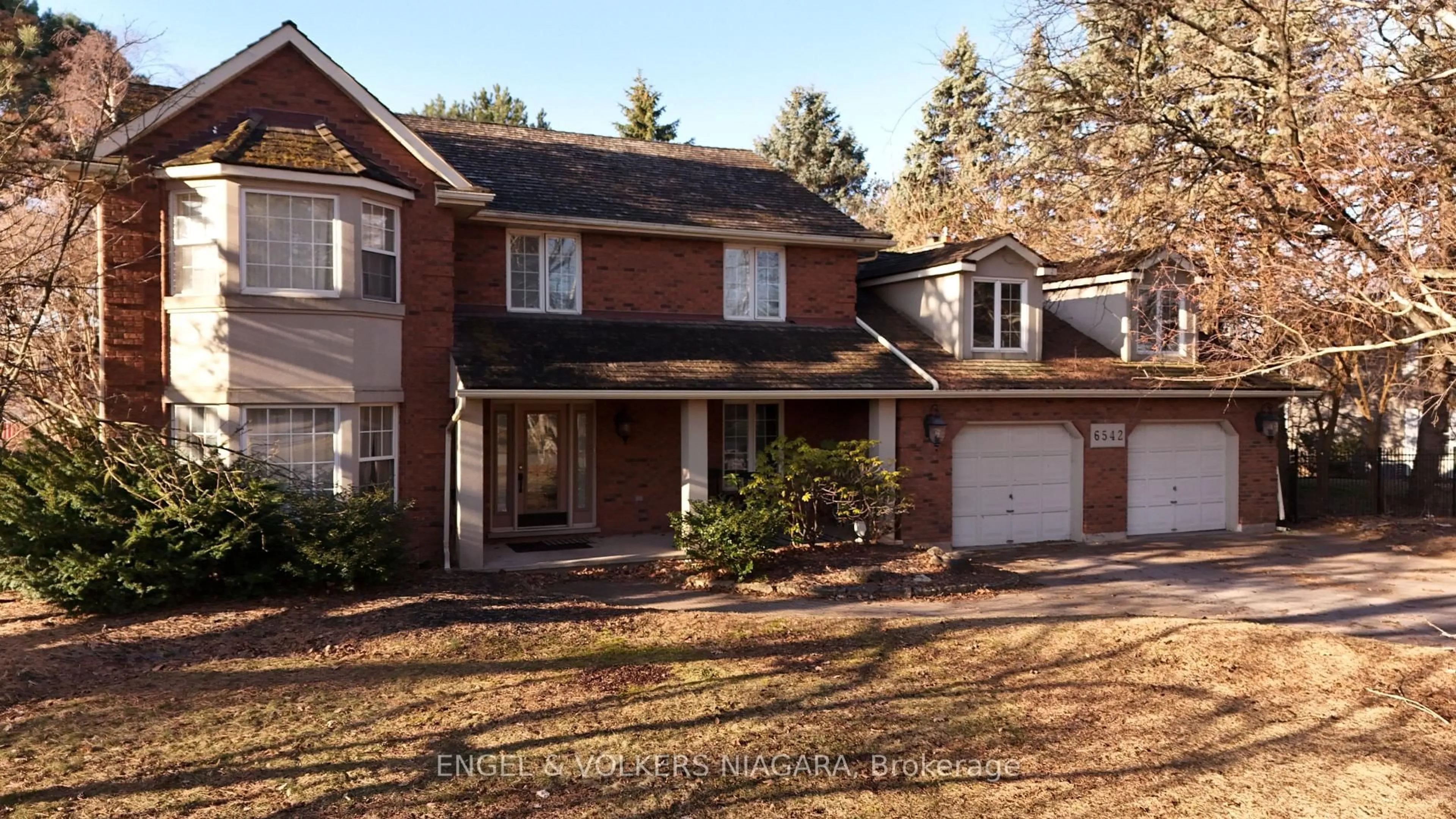 Home with brick exterior material, street for 6542 January Dr, Niagara Falls Ontario L2J 4J4