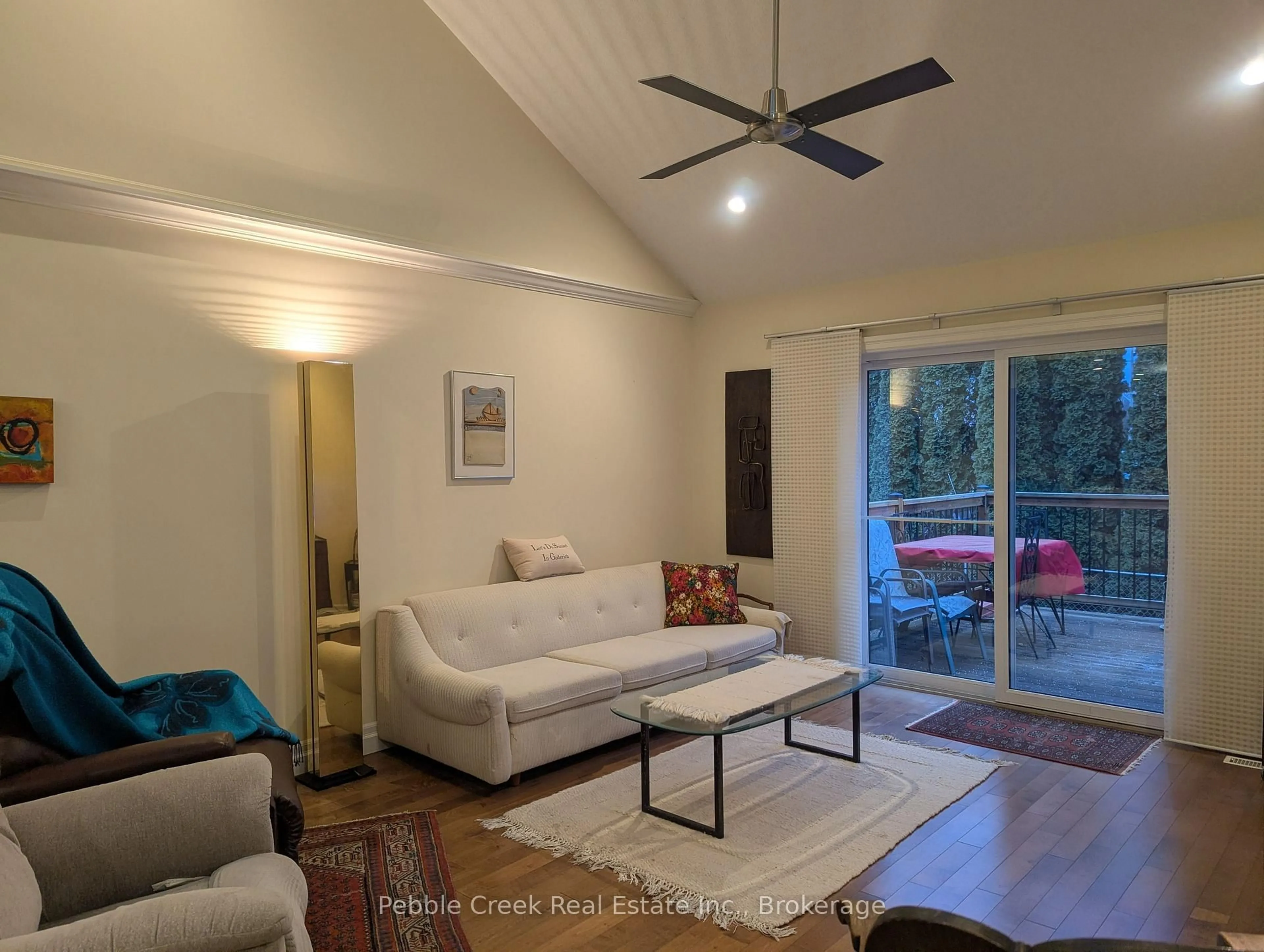 Living room with furniture, wood/laminate floor for 27 Fairhaven Lane #16, Goderich Ontario N7A 0A5