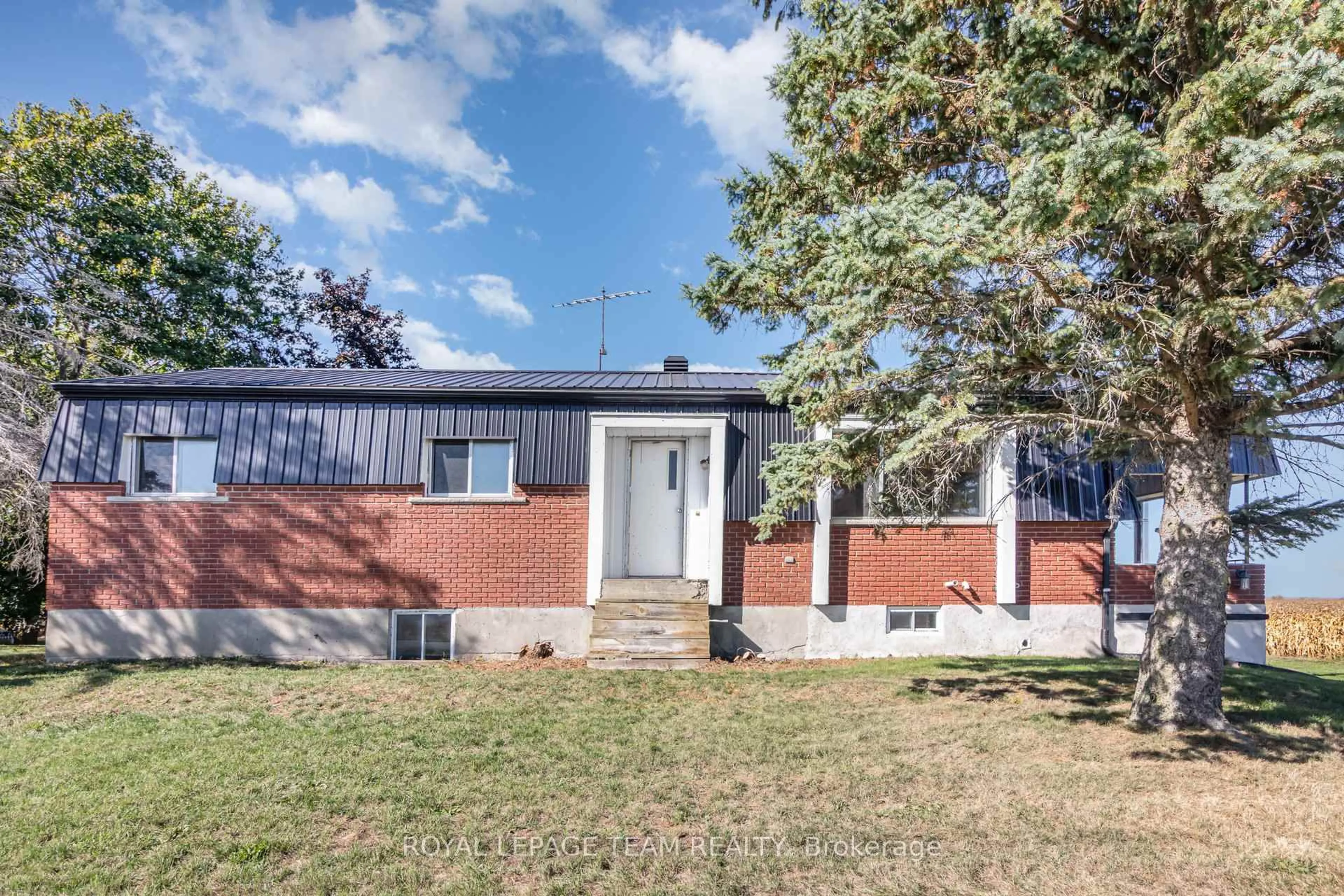 Home with brick exterior material, street for 12121 Liscumb Rd, North Dundas Ontario K0C 2K0