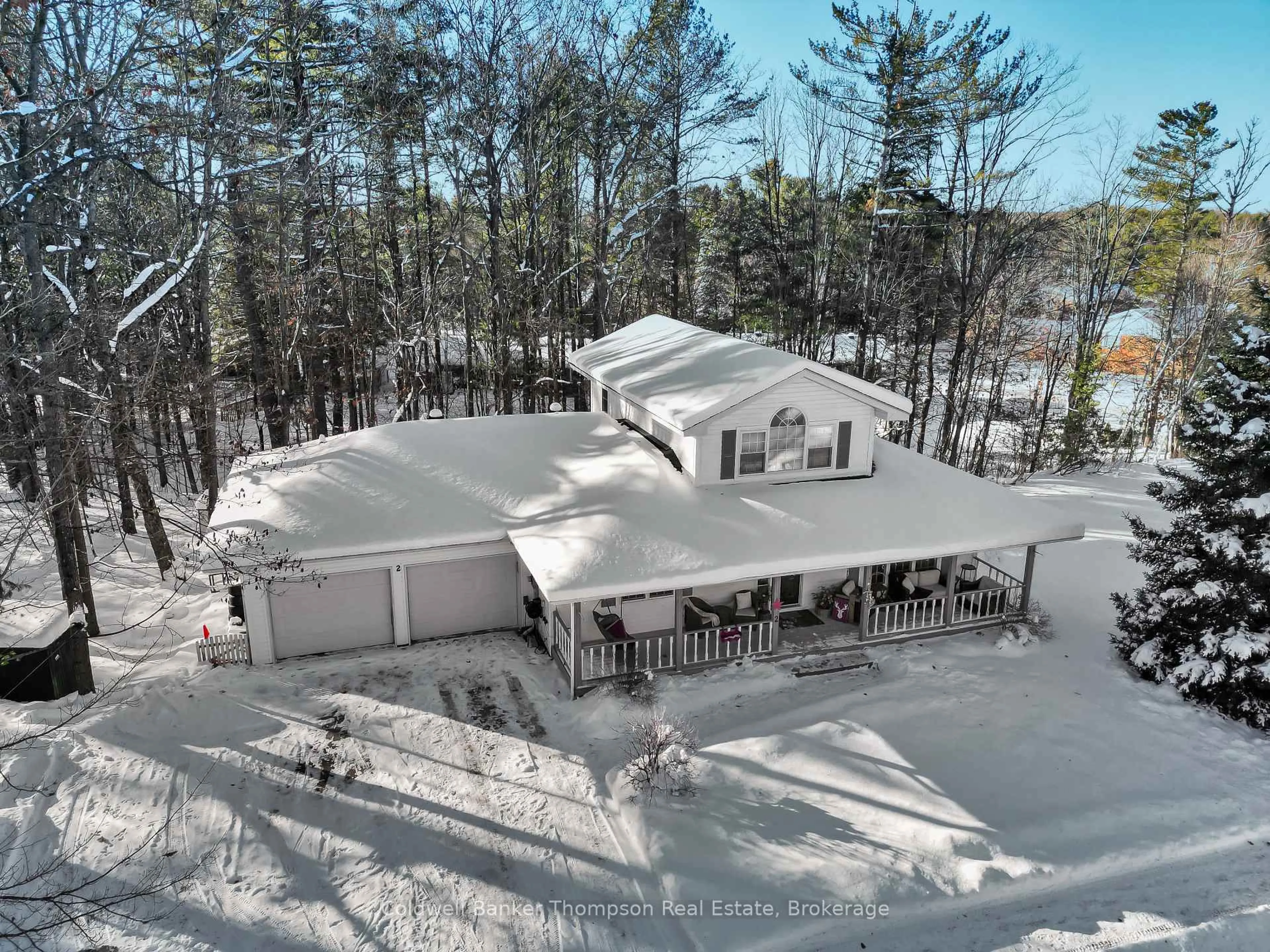 A pic from outside/outdoor area/front of a property/back of a property/a pic from drone, unknown for 2 The Granite Bluff, Bracebridge Ontario P1L 1L4
