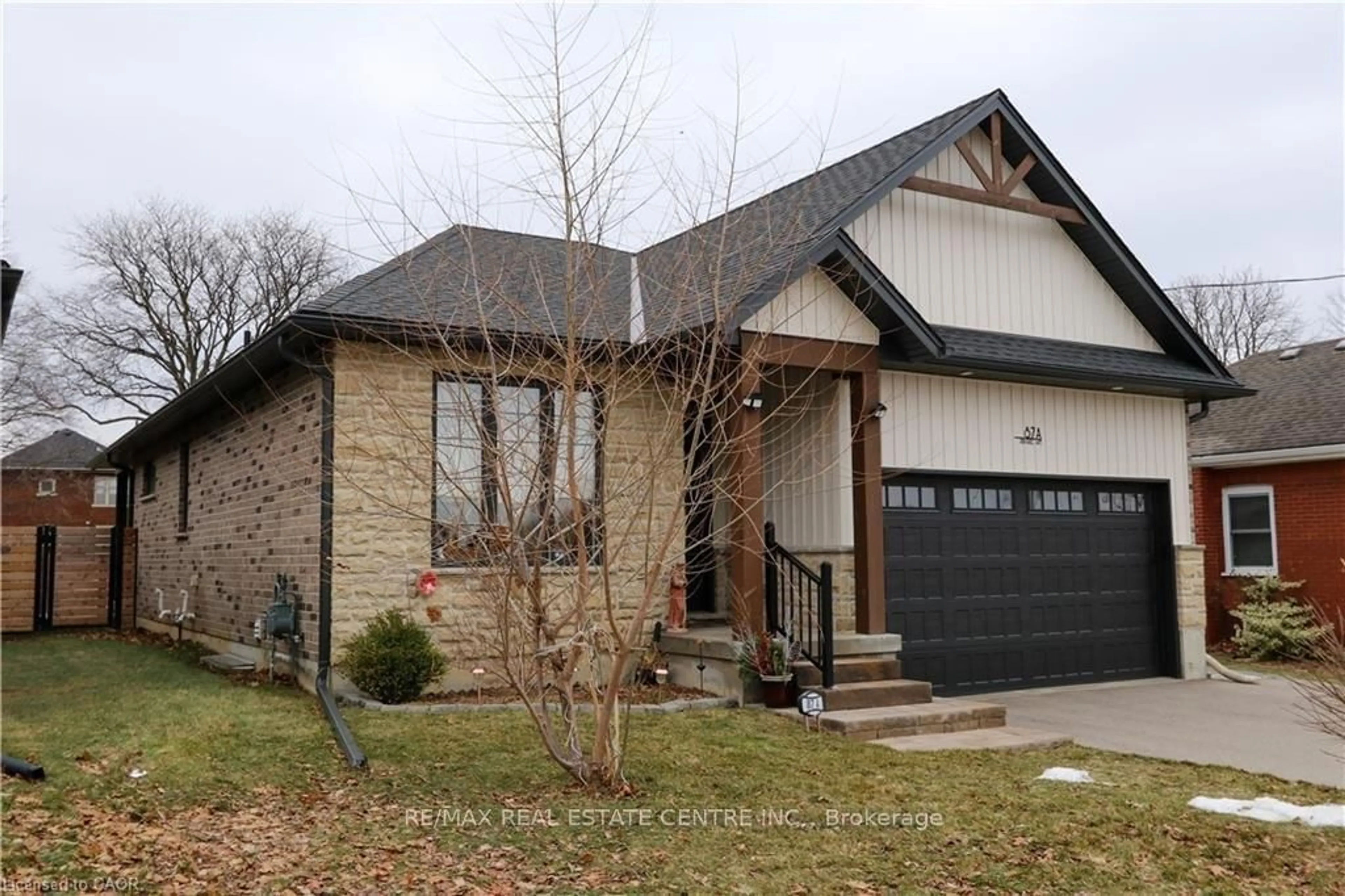 Home with brick exterior material, street for 87A Abigail Ave, Brantford Ontario N3R 4S4