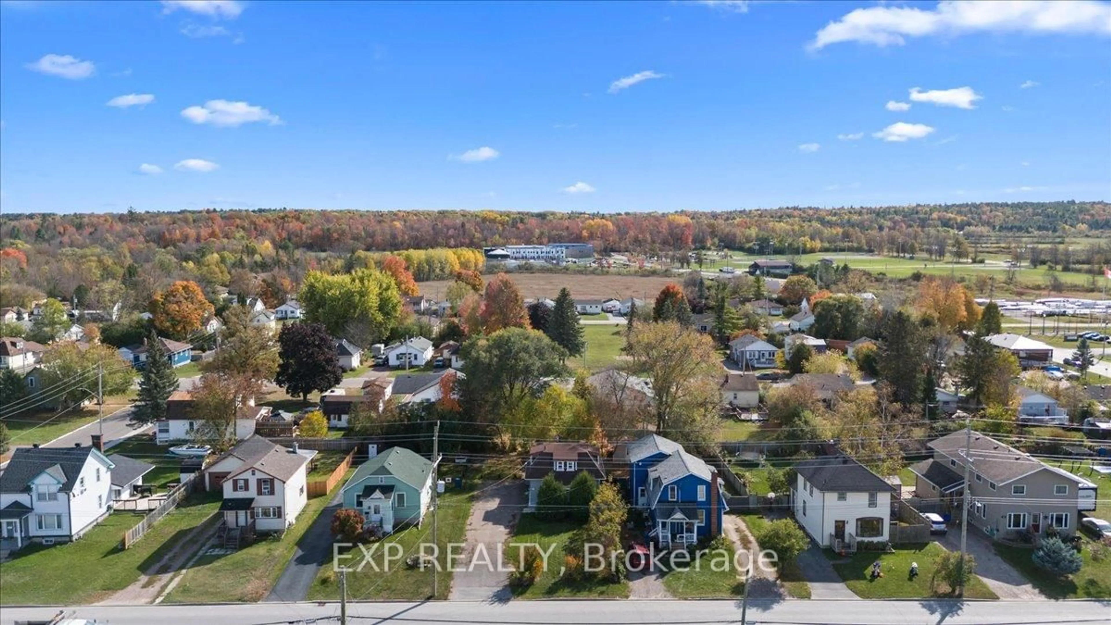A pic from outside/outdoor area/front of a property/back of a property/a pic from drone, water/lake/river/ocean view for 377 Lisgar Ave, Renfrew Ontario K7V 3N3