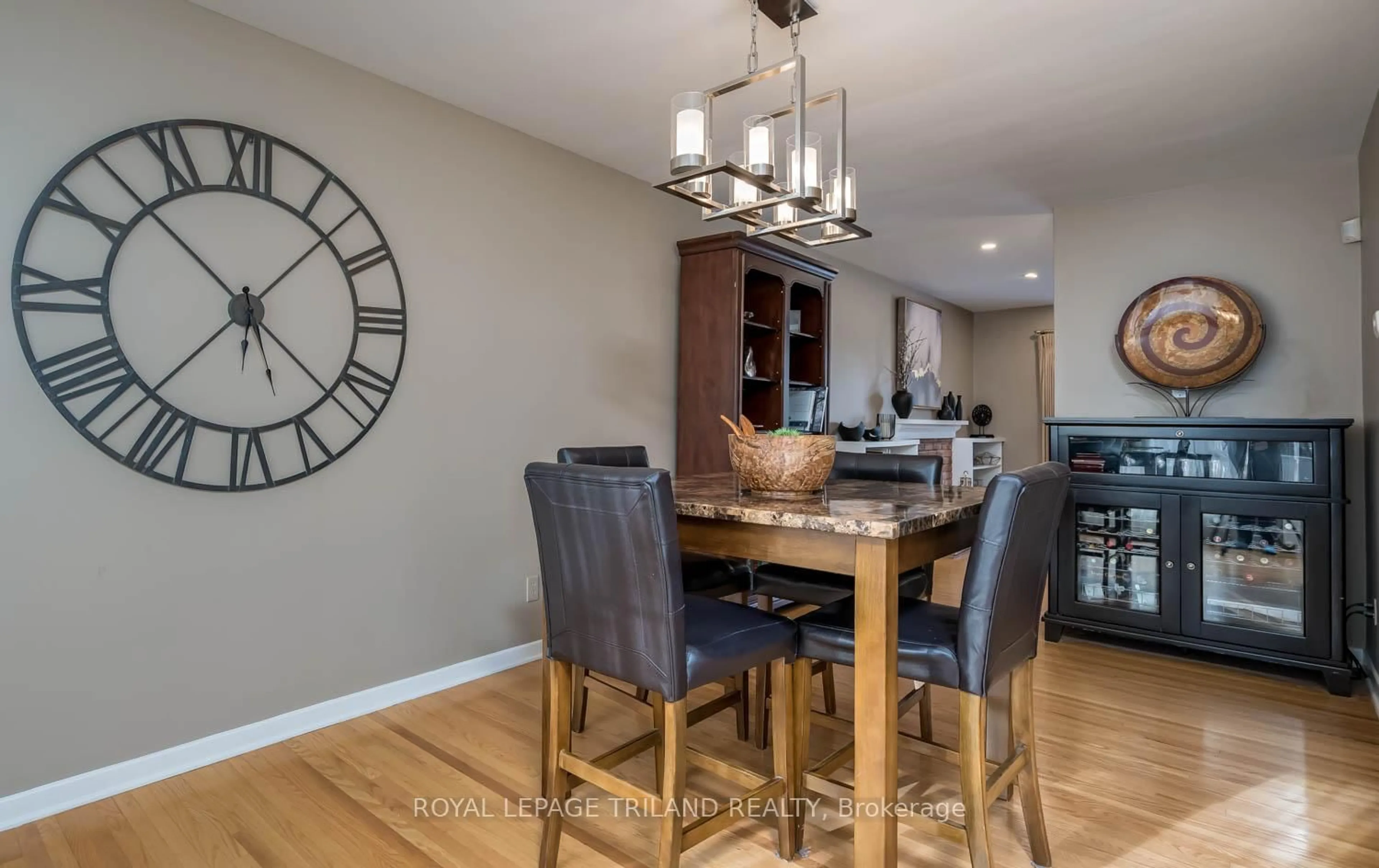 Unknown for 7 Briarhill Pl, London East Ontario N5Y 1P7