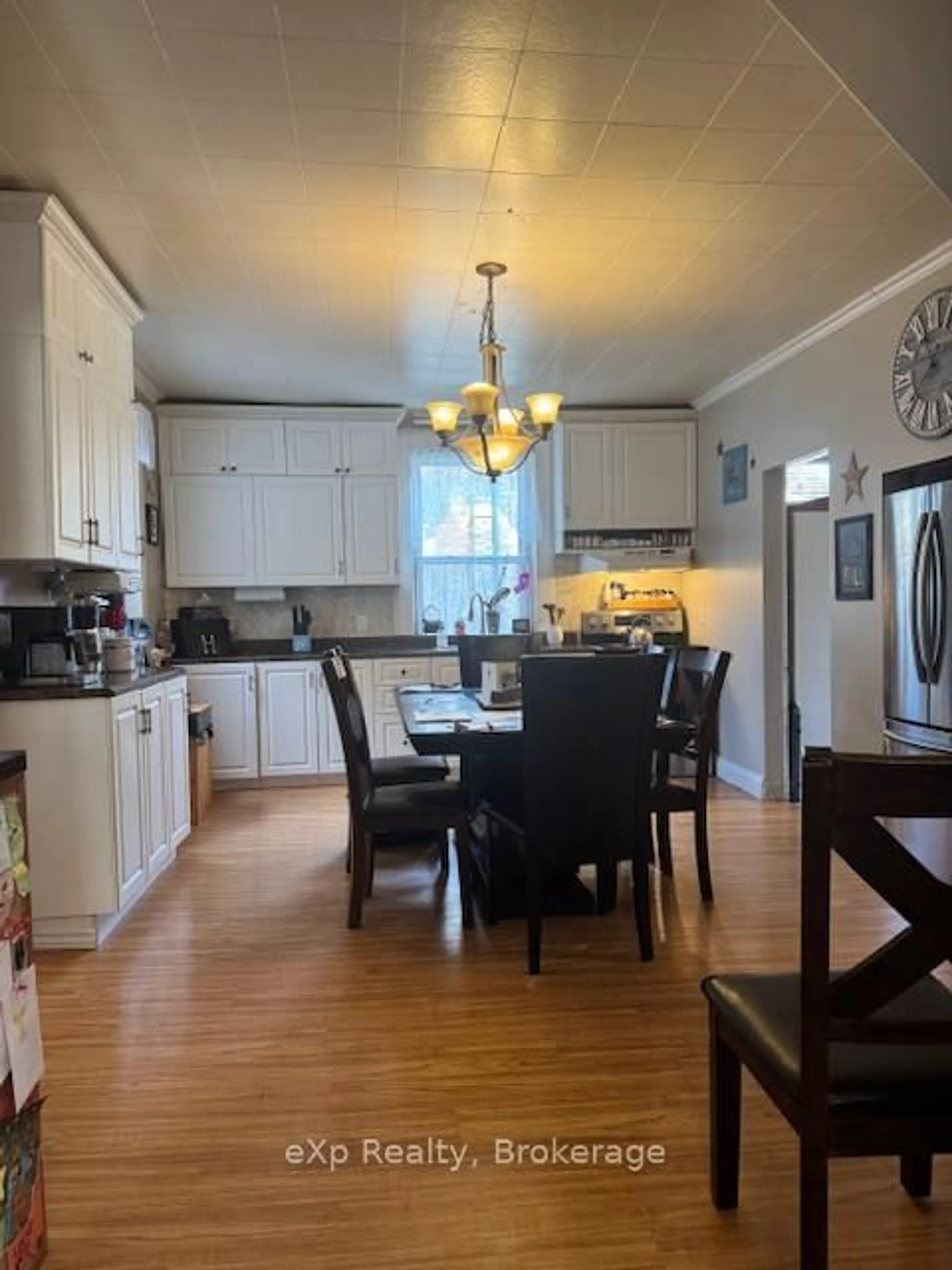 Open concept kitchen, wood/laminate floor for 120 3rd Ave, Arran-Elderslie Ontario N0G 1L0