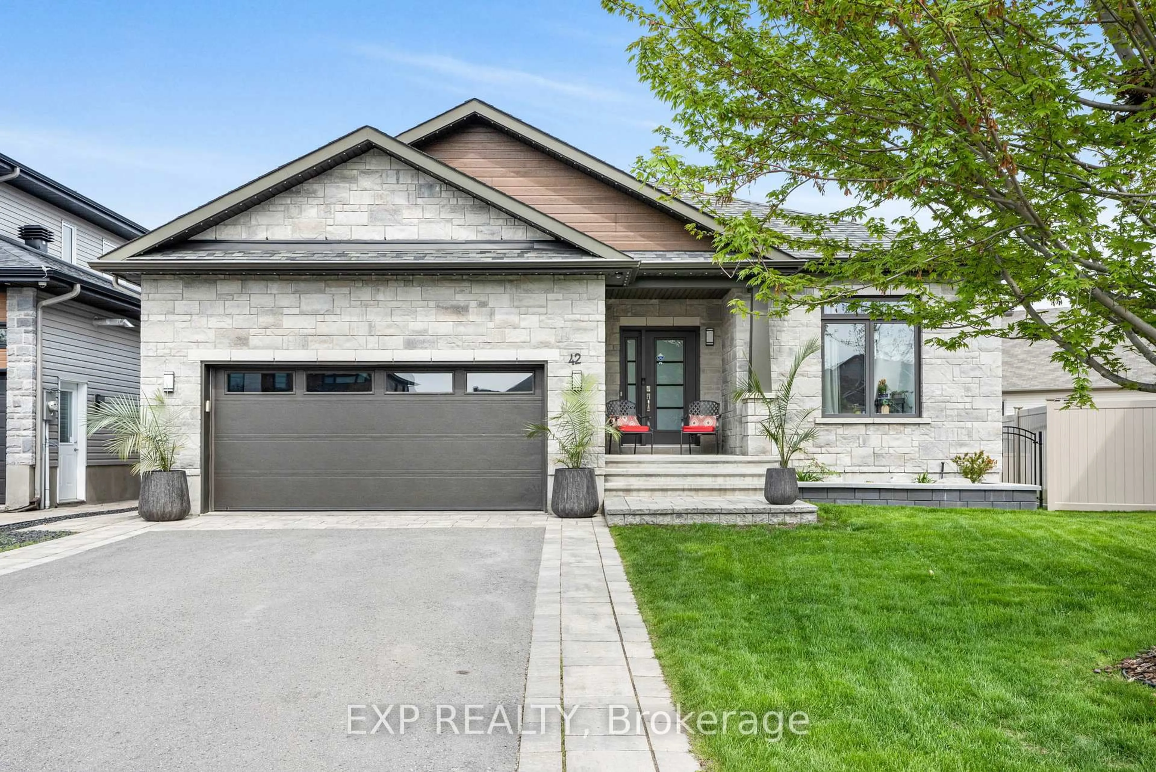 Home with brick exterior material, street for 42 Granite St, Clarence-Rockland Ontario K4K 0H8