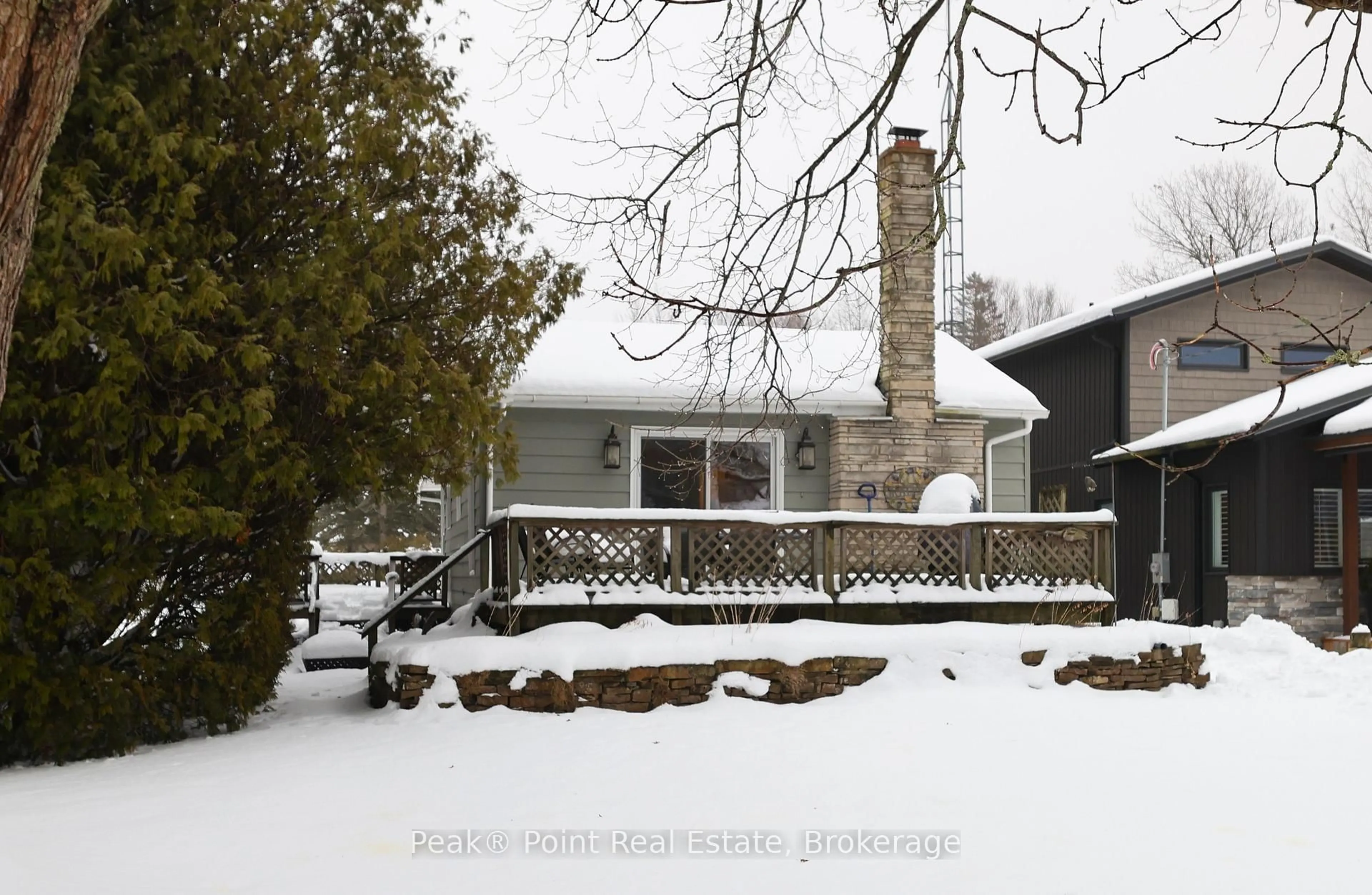 Patio, street for 55 Marina Ave, South Bruce Peninsula Ontario N0H 2G0