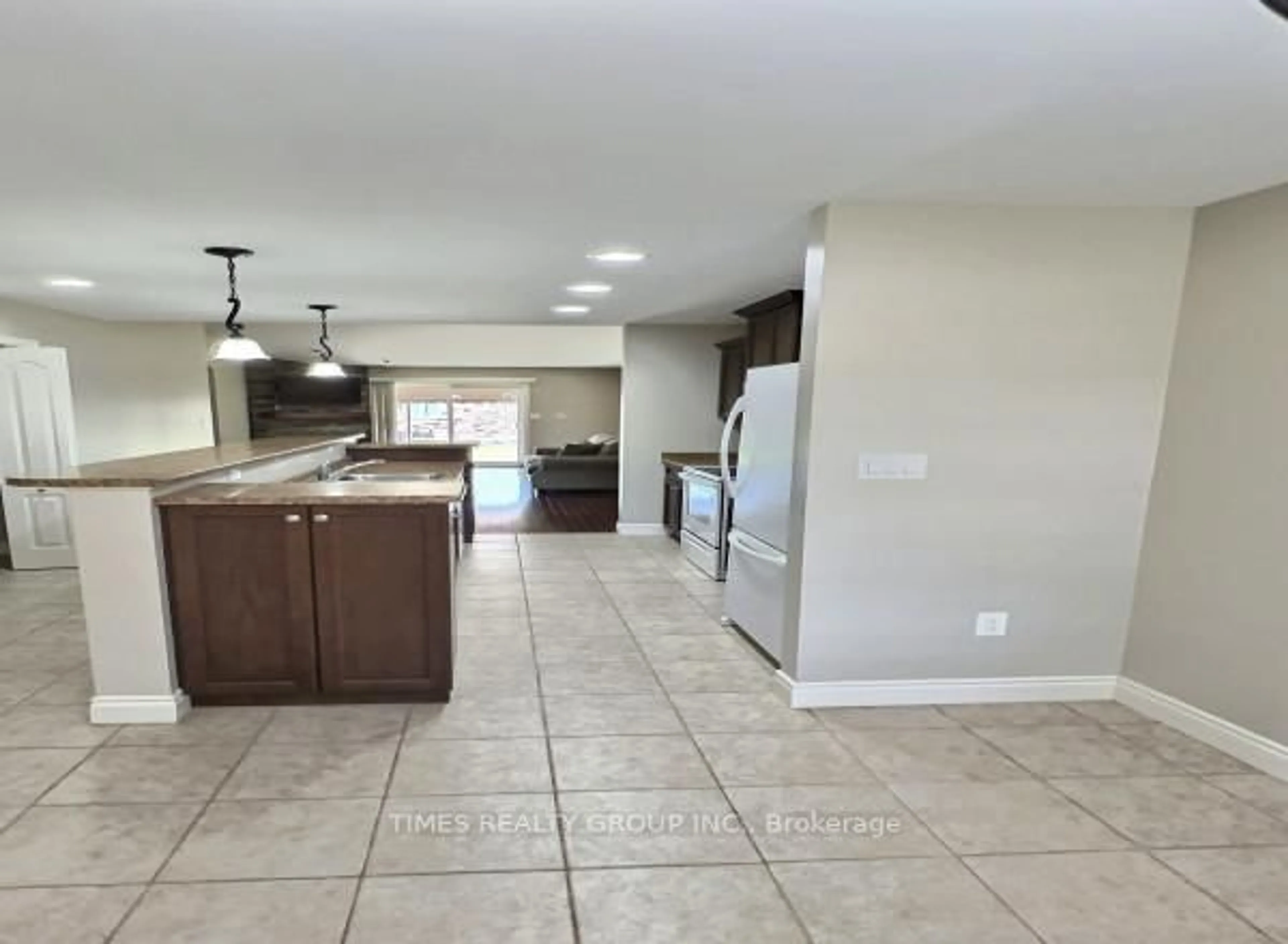 Open concept kitchen, ceramic/tile floor for 1515 Skinner St, LaSalle Ontario N9H 0A6