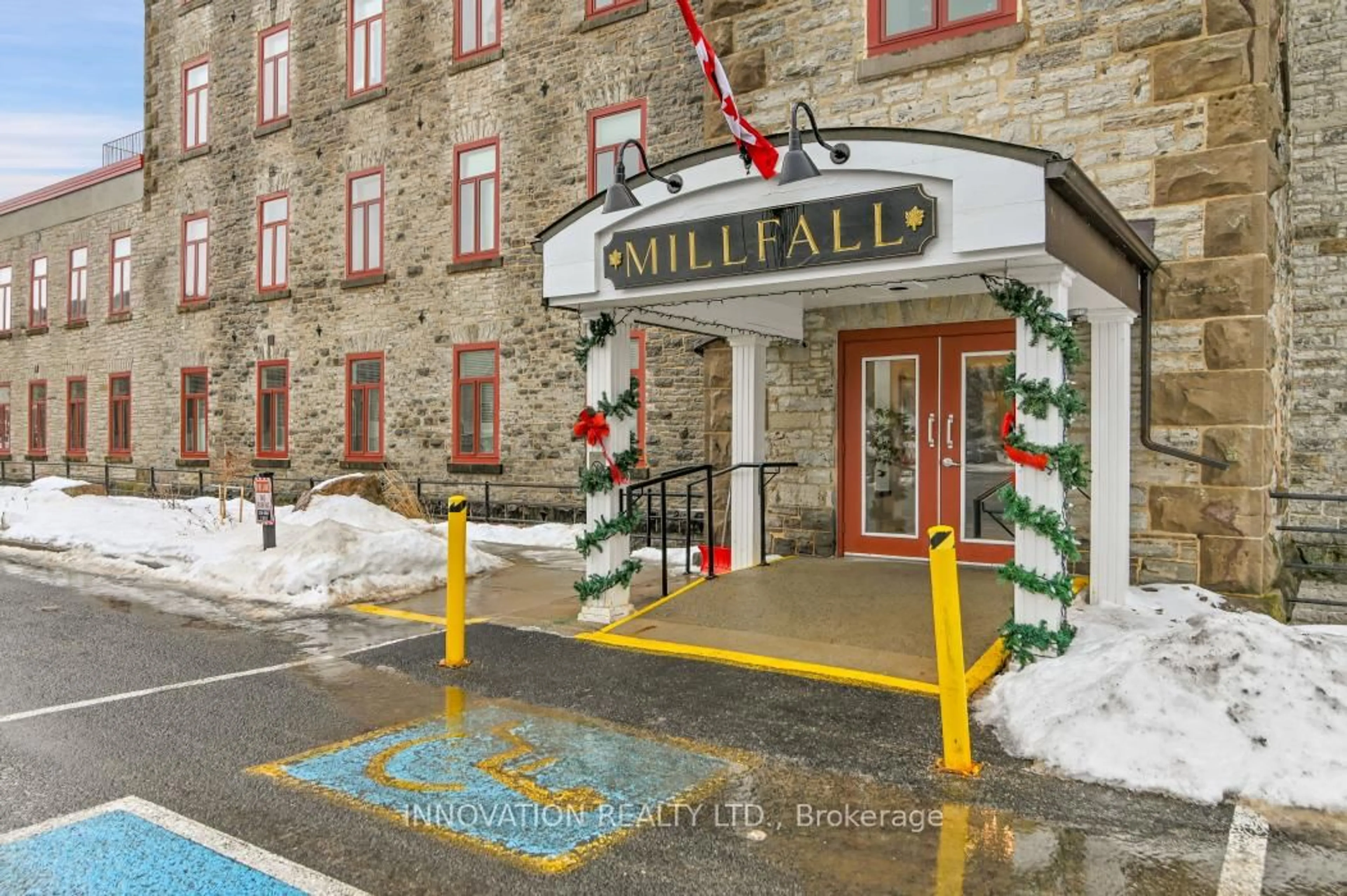 Lobby for 1 Rosamond St #319, Almonte Ontario K0A 1A0