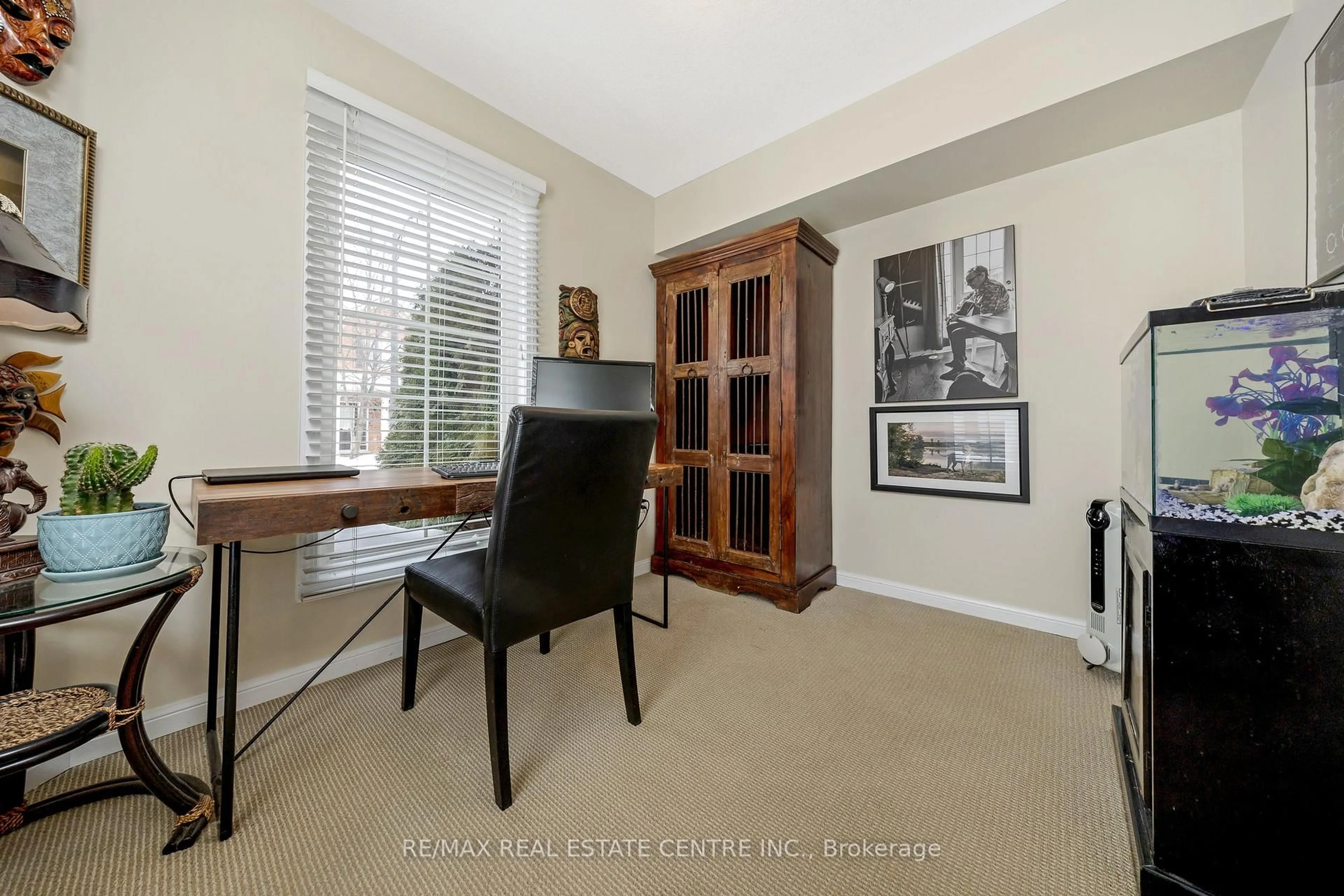 A pic of a room for 71 Garth Massey Dr #80, Cambridge Ontario N1T 2G8