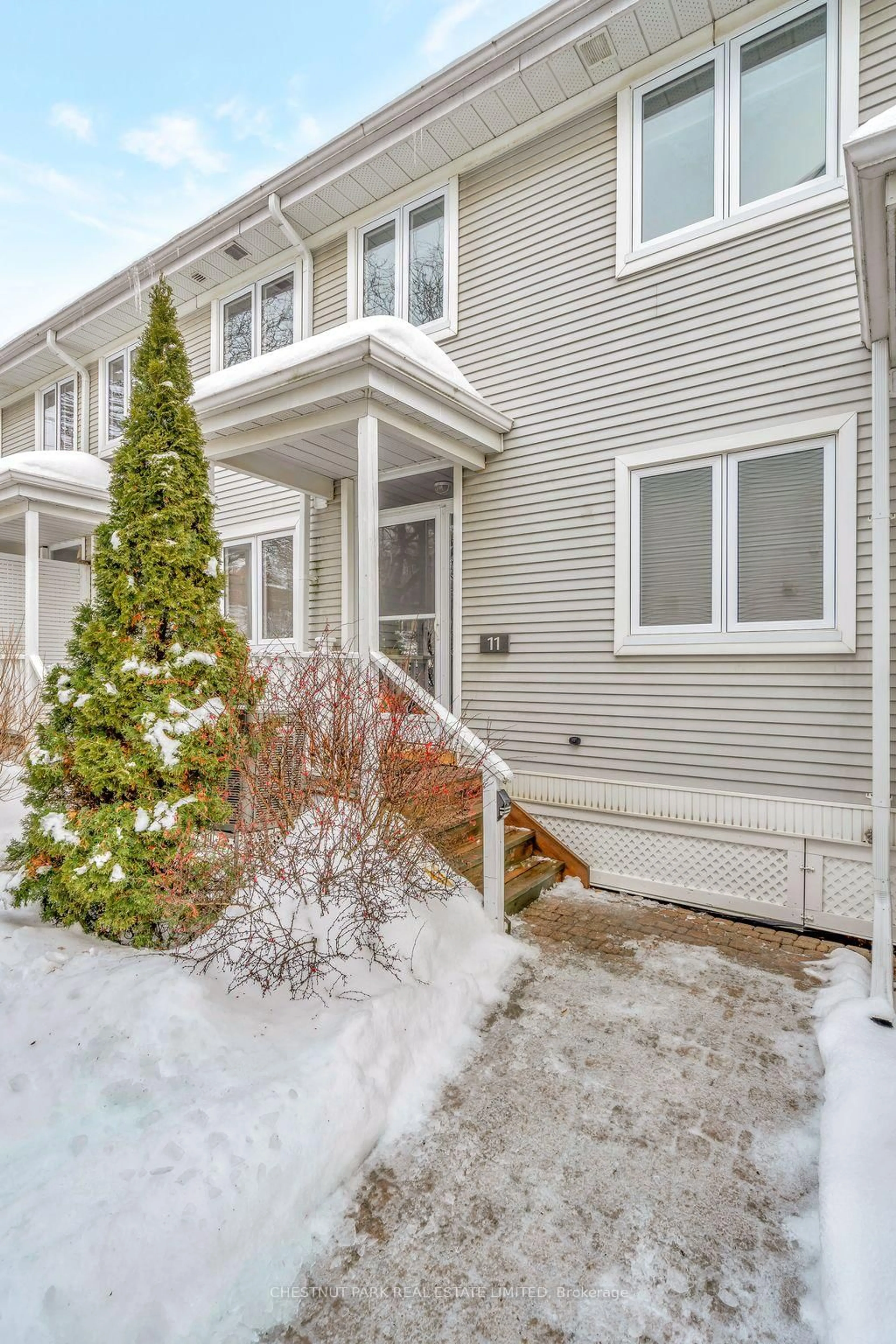 Unknown for 1 Mortimer St #11, Prince Edward County Ontario K0K 2T0