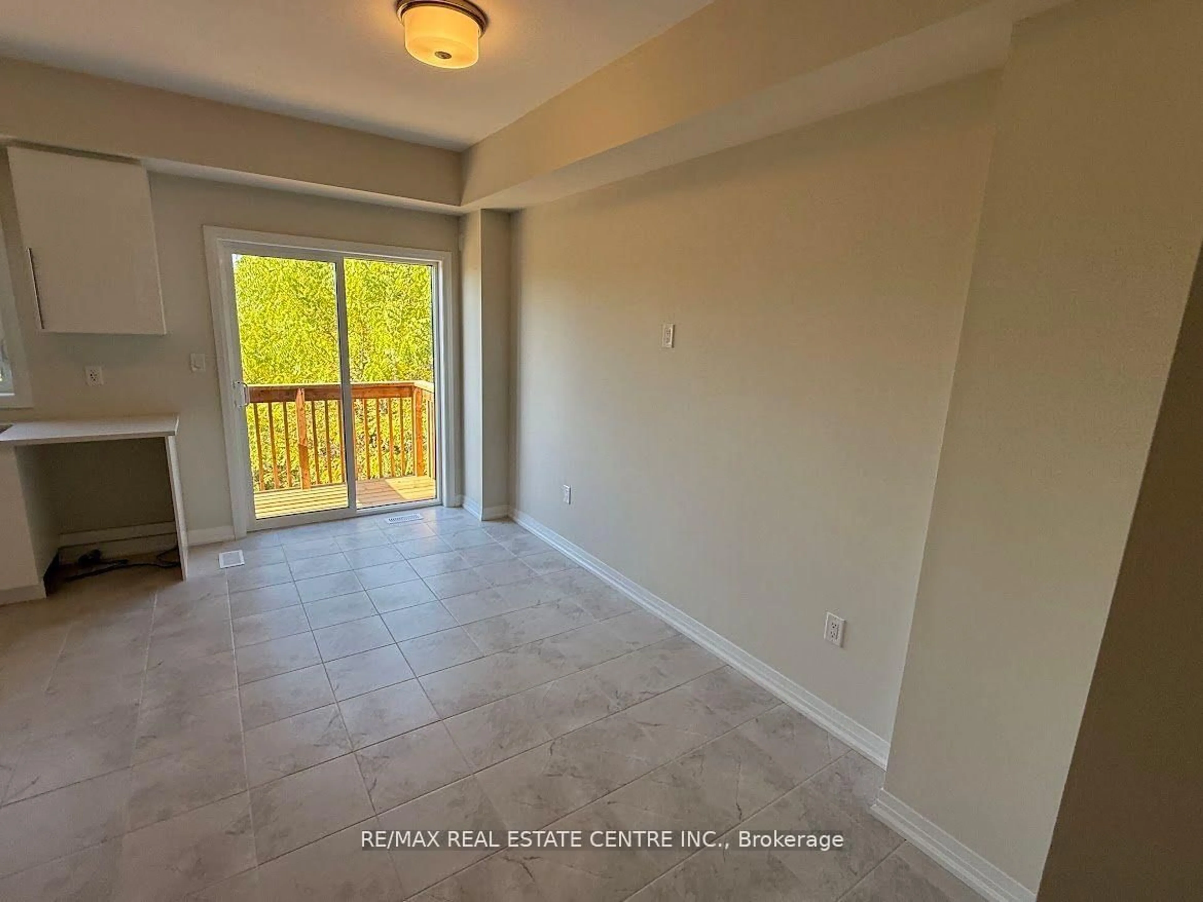 A pic of a room for 660 Colborne St #41, Brantford Ontario N3T 0L8