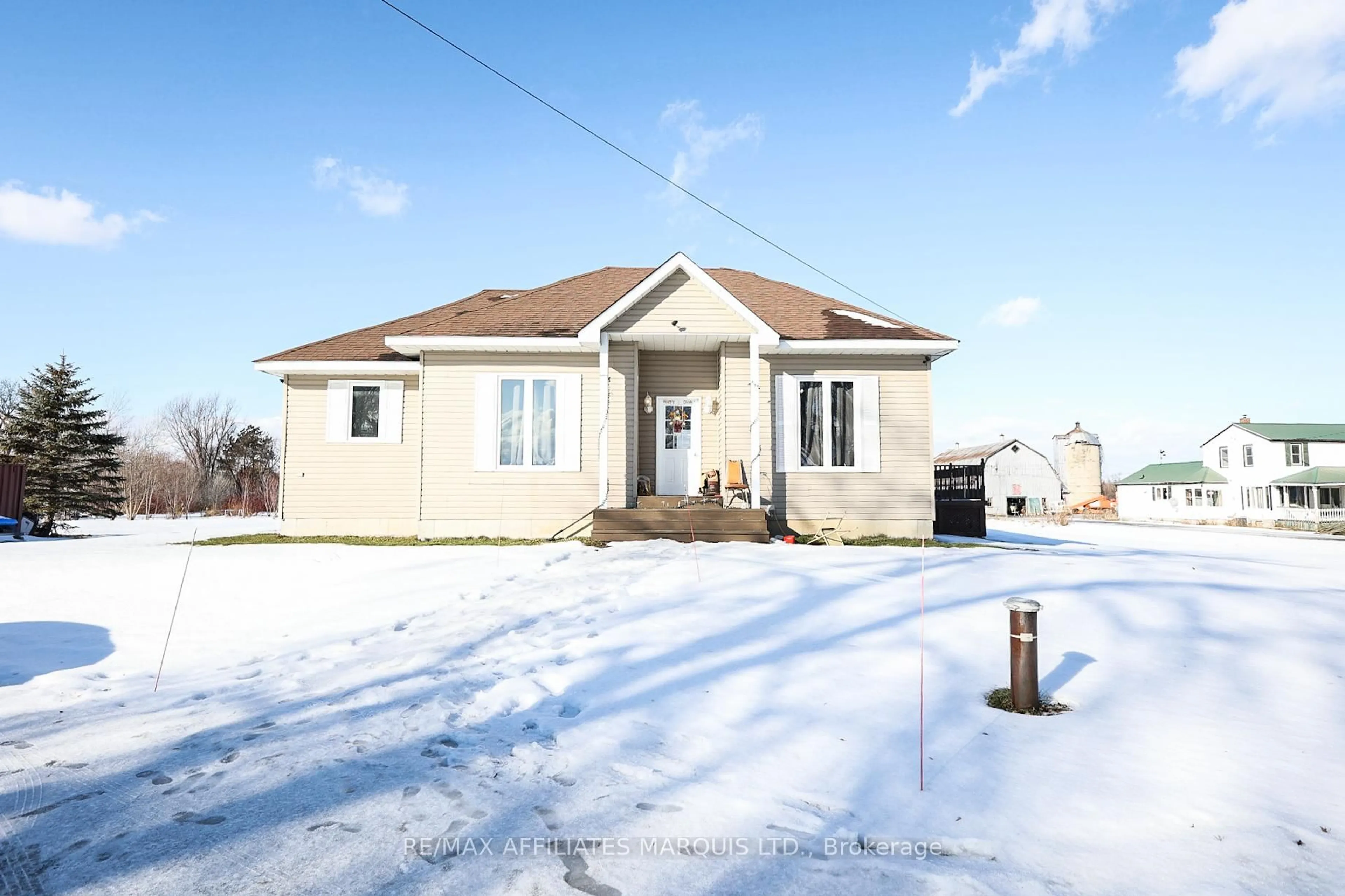 Unknown for 19249 County Road 2 Rd, South Glengarry Ontario K0C 2E0