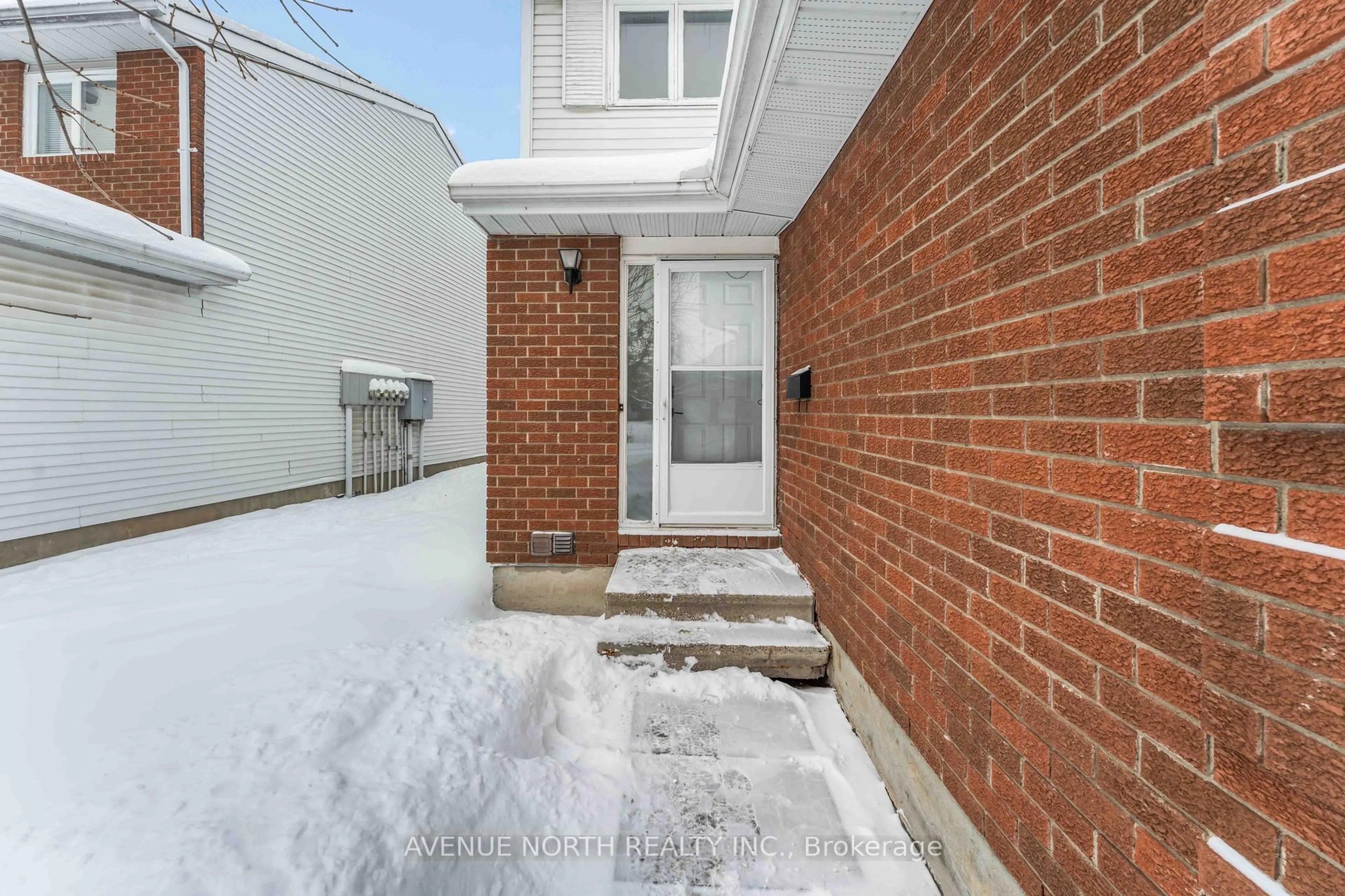 Unknown for 6467 Natalie Way, Orleans Ontario K1C 4Y3