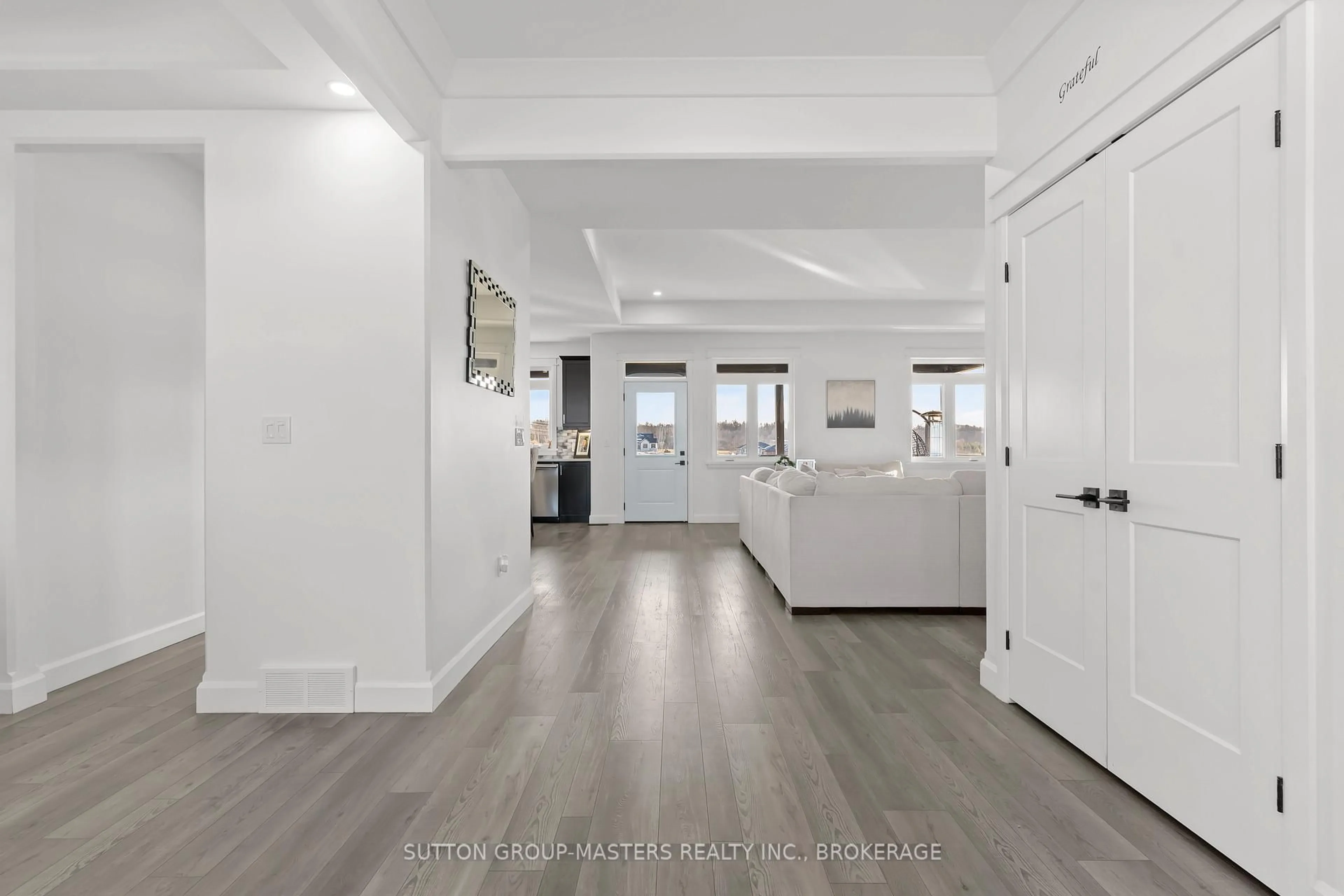 Indoor entryway for 119 HINEMAN St, Kingston Ontario K7L 0G2