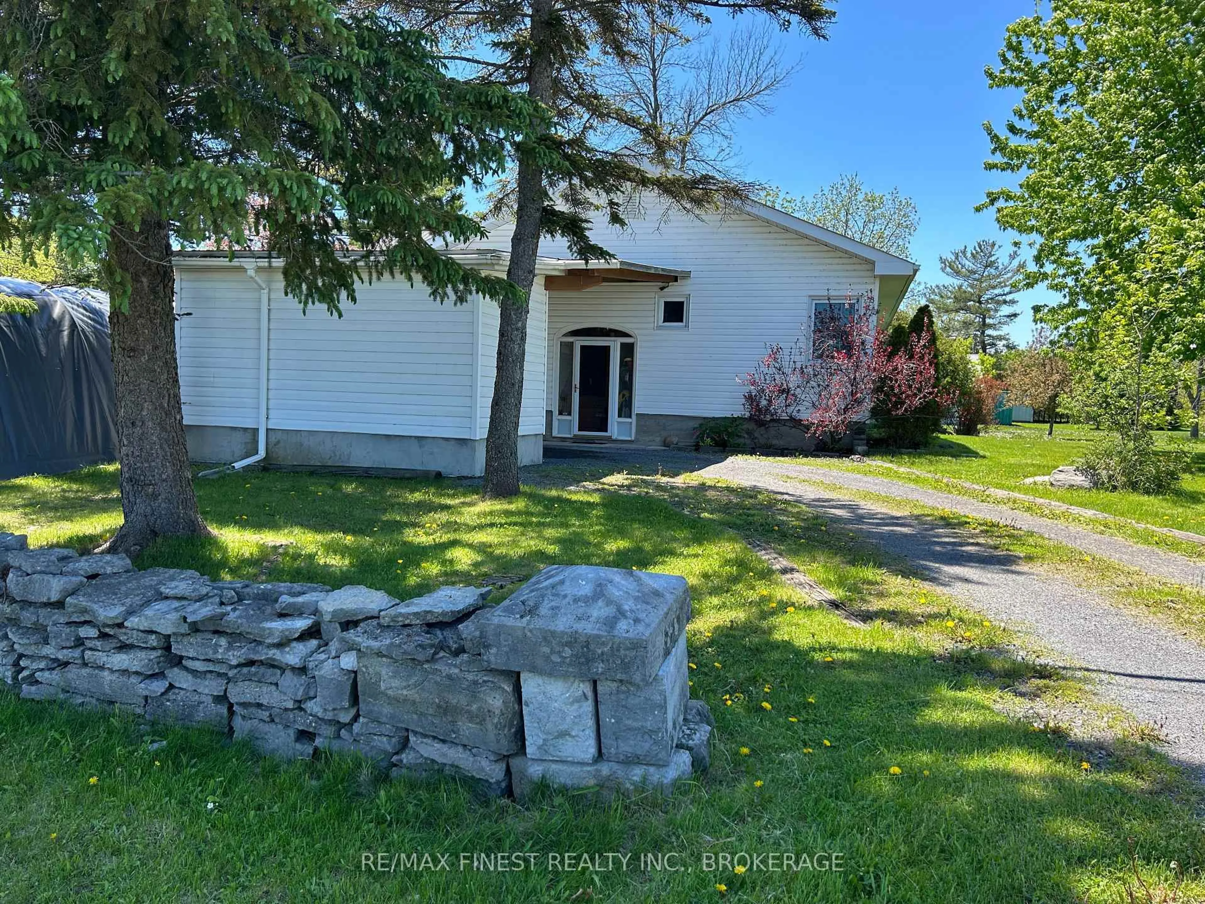 A pic from outside/outdoor area/front of a property/back of a property/a pic from drone, street for 174 County Road 4, Bath Ontario K0H 1G0