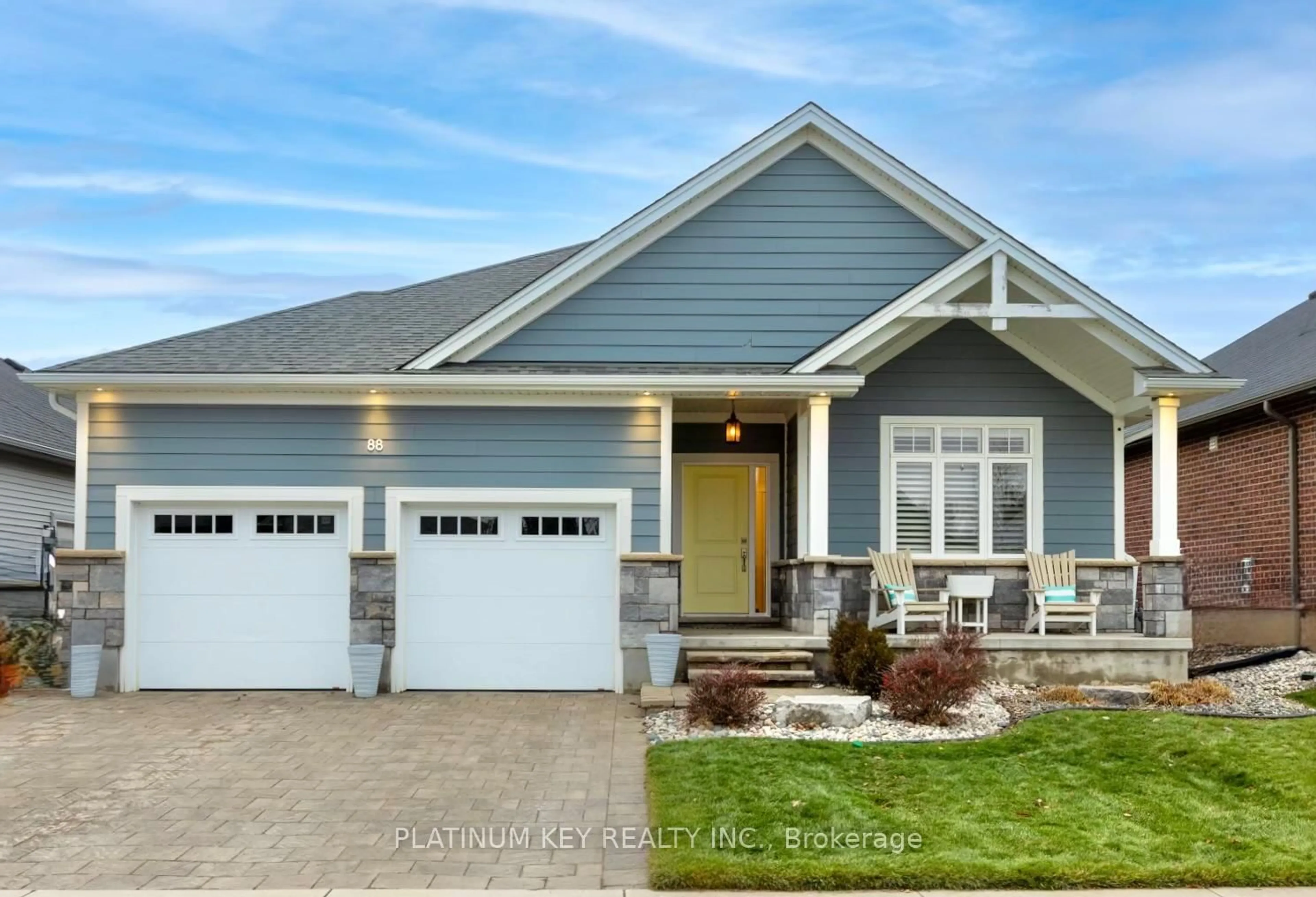 Home with vinyl exterior material, street for 88 Collins Way, Strathroy-Caradoc Ontario N7G 0G2