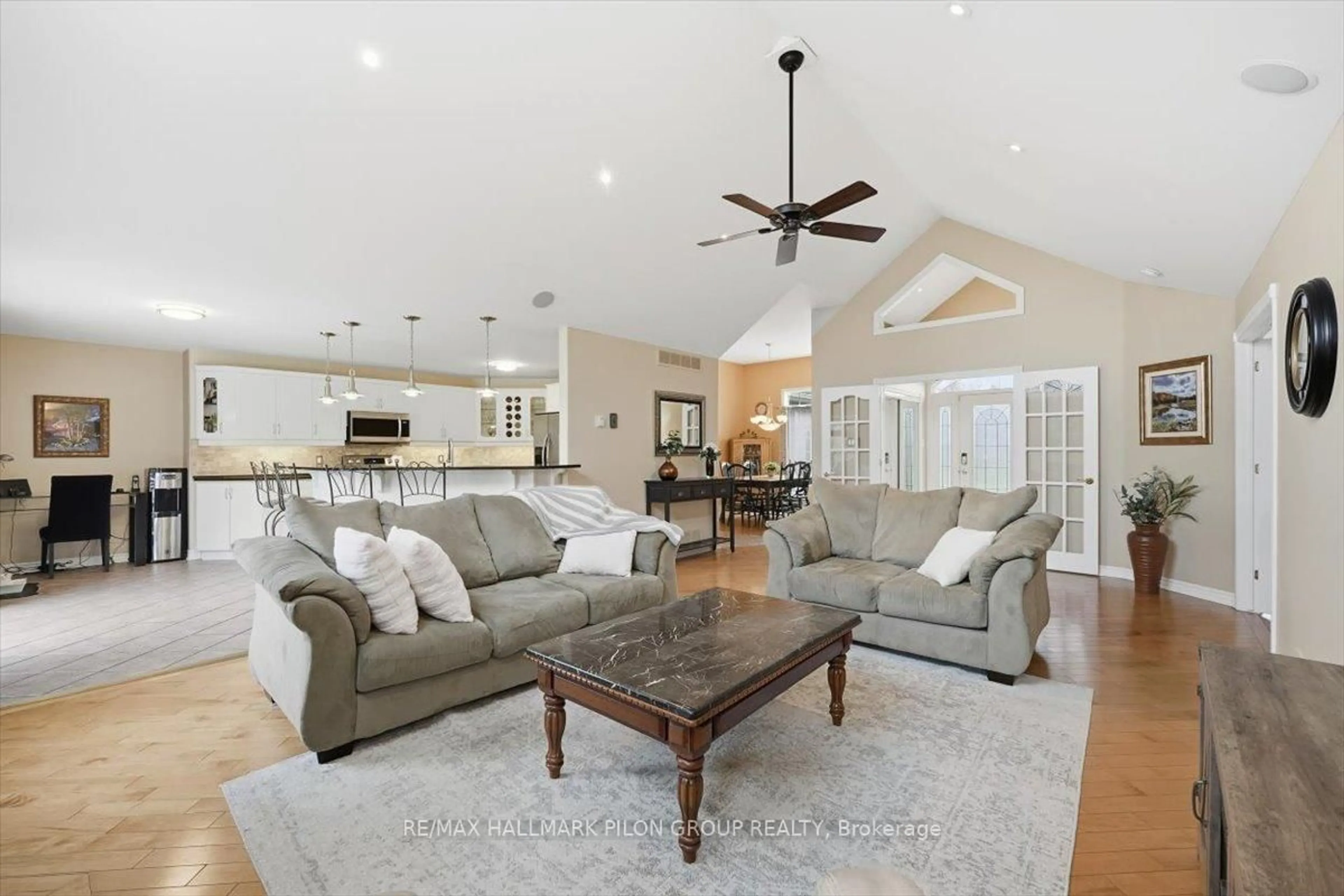 Living room with furniture, unknown for 1147 Fieldown St, Ottawa Ontario K4C 1R7