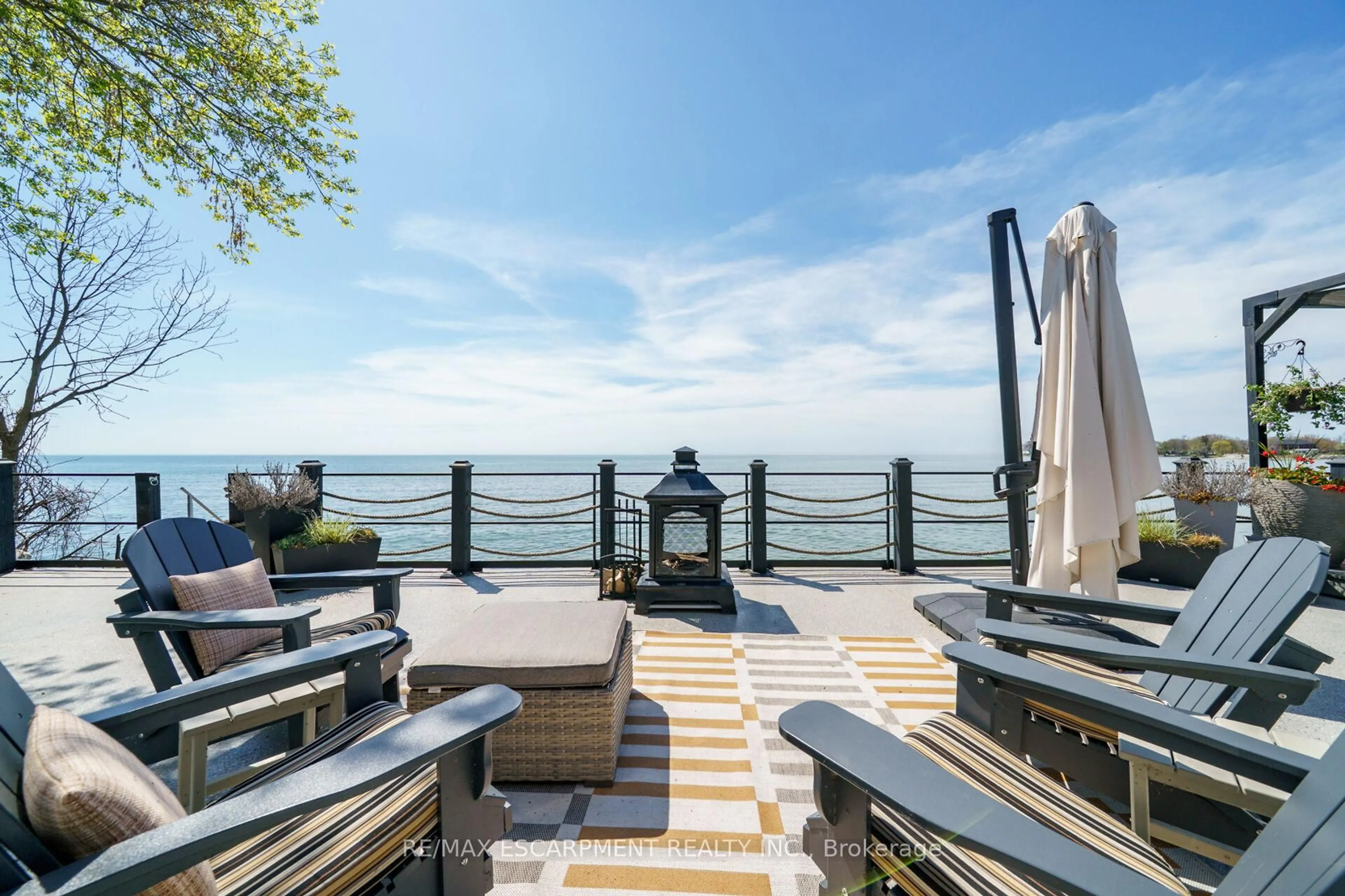 Patio, water/lake/river/ocean view for 1200 LAKESHORE Rd, Haldimand Ontario N0A 1P0