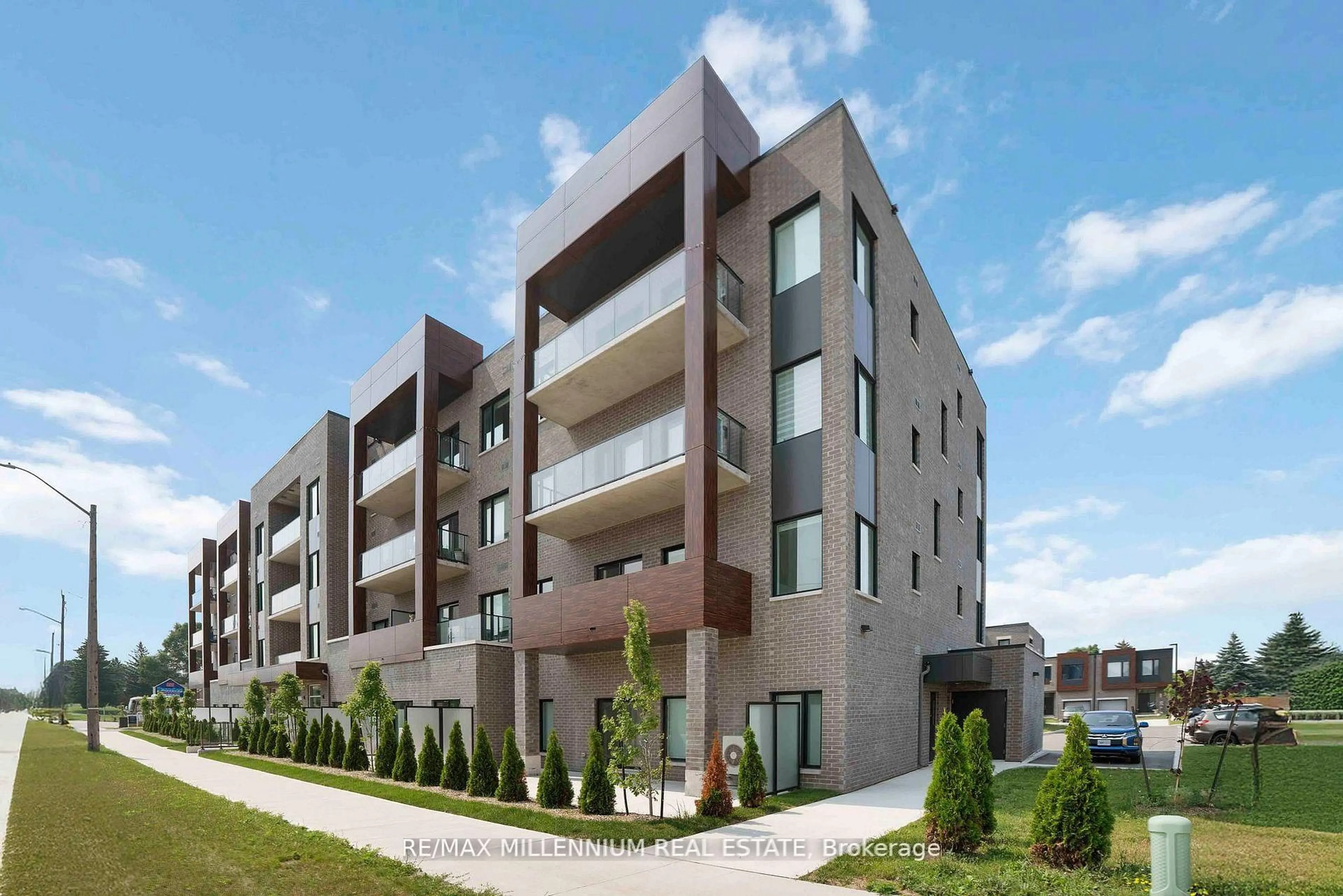 Unknown for 408 Dundas St #306, Cambridge Ontario N1R 0E8