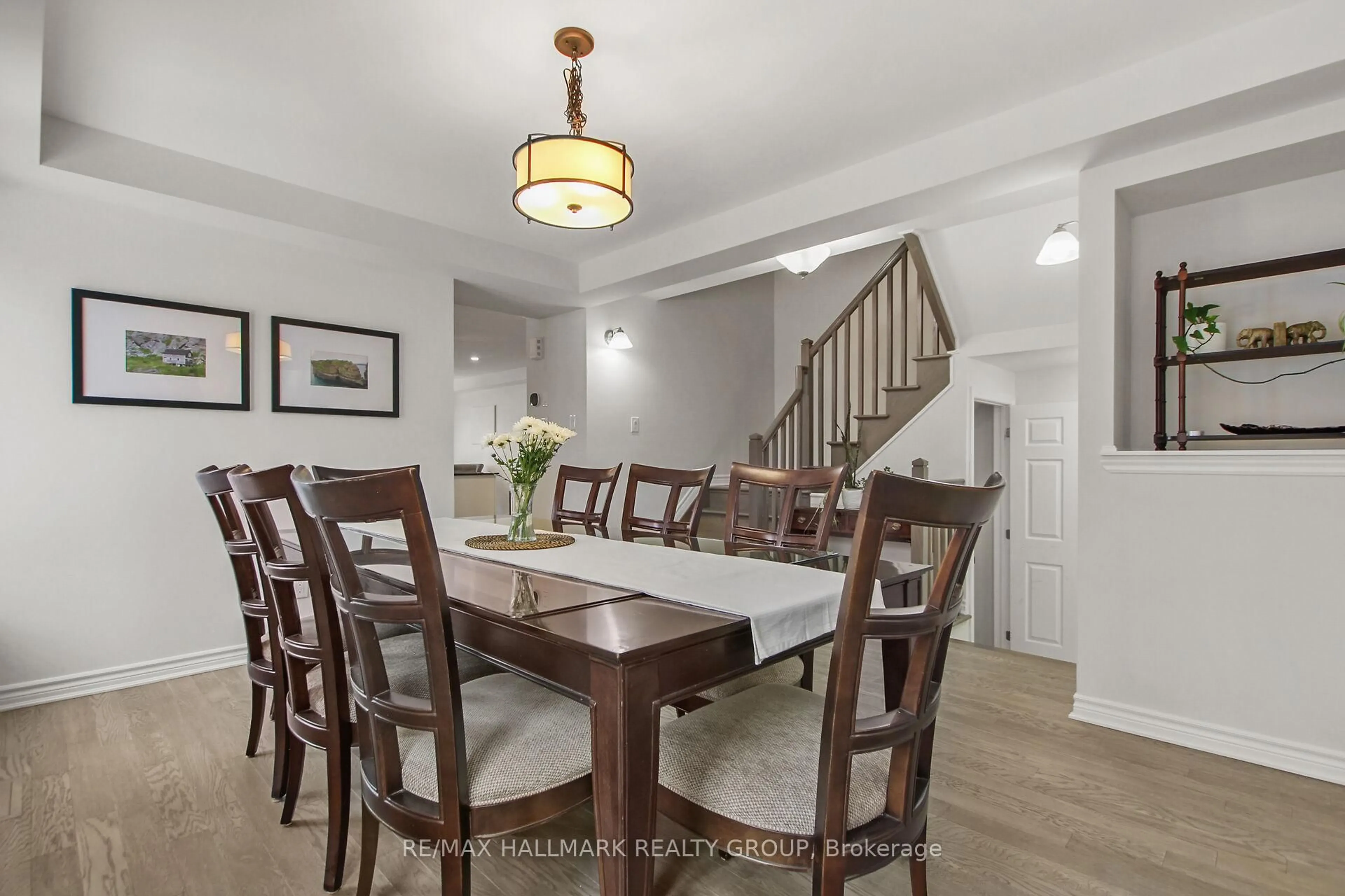 Dining room, unknown for 501 Parade Dr, Stittsville Ontario K2S 0X7