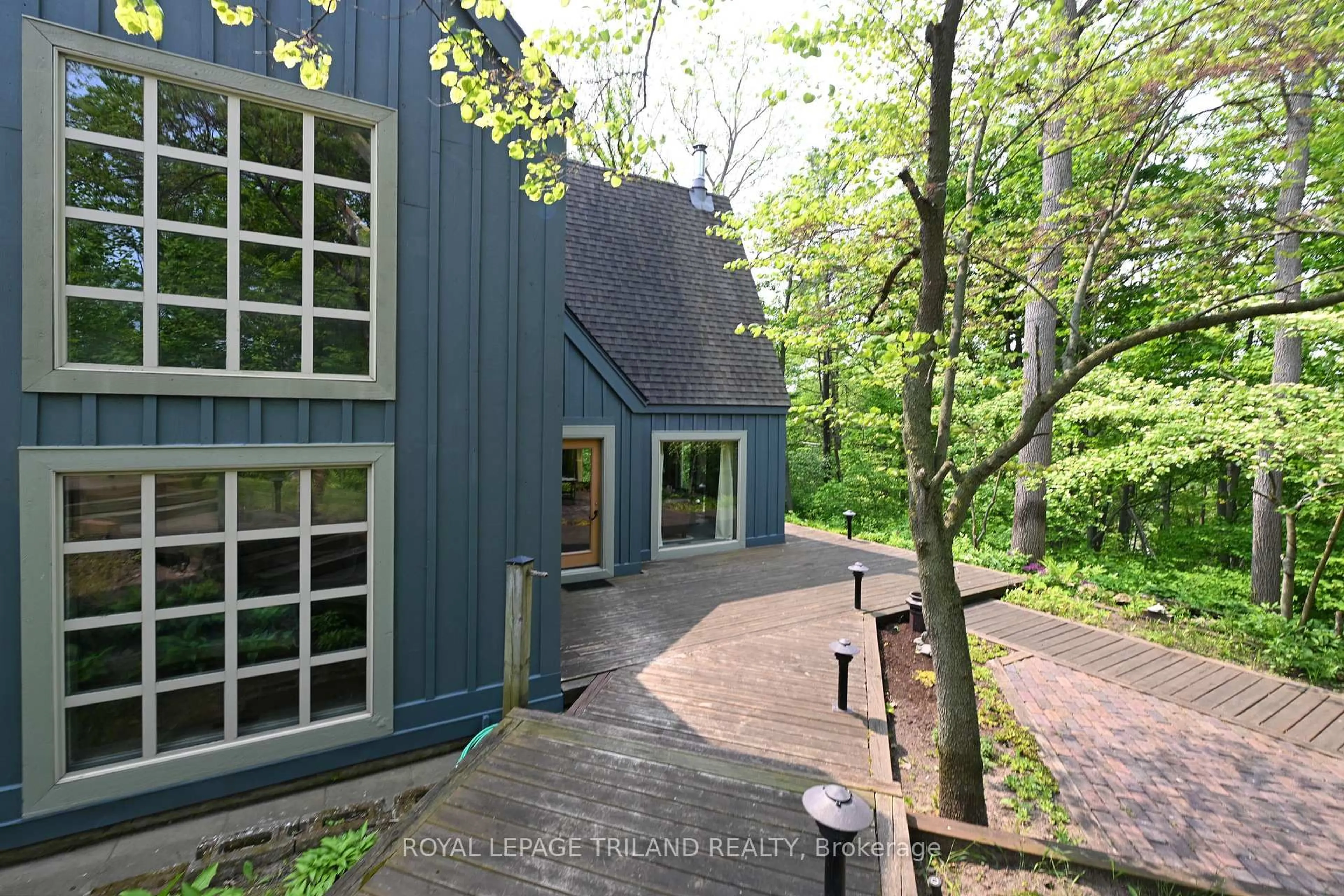 Unknown for 253 Elginfield Rd, North Middlesex Ontario N0M 2K0