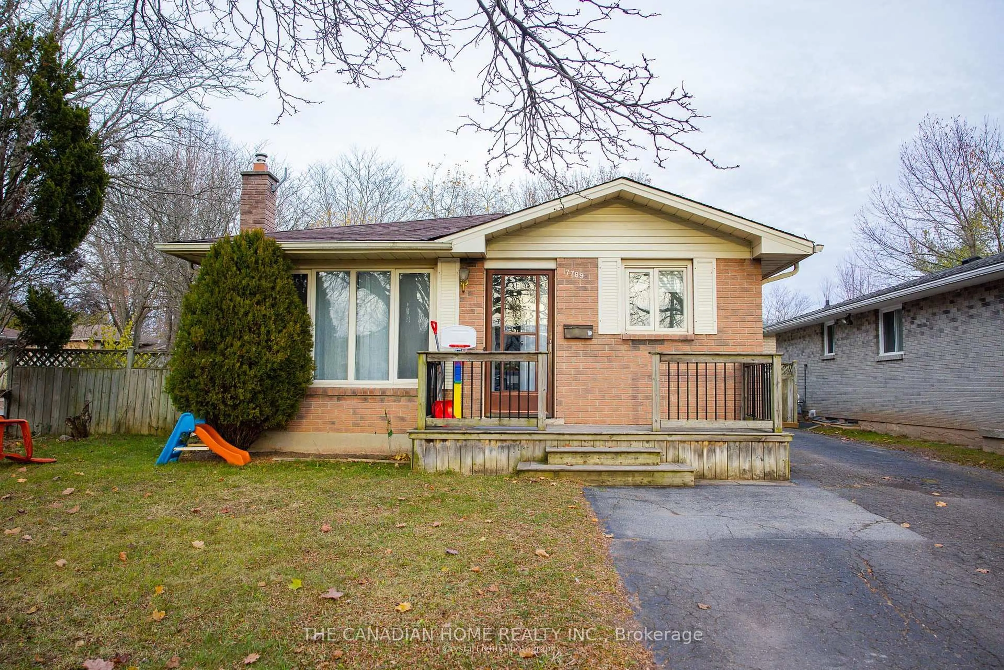 Home with brick exterior material, street for 7789 Ethel St, Niagara Falls Ontario L2H 2M9