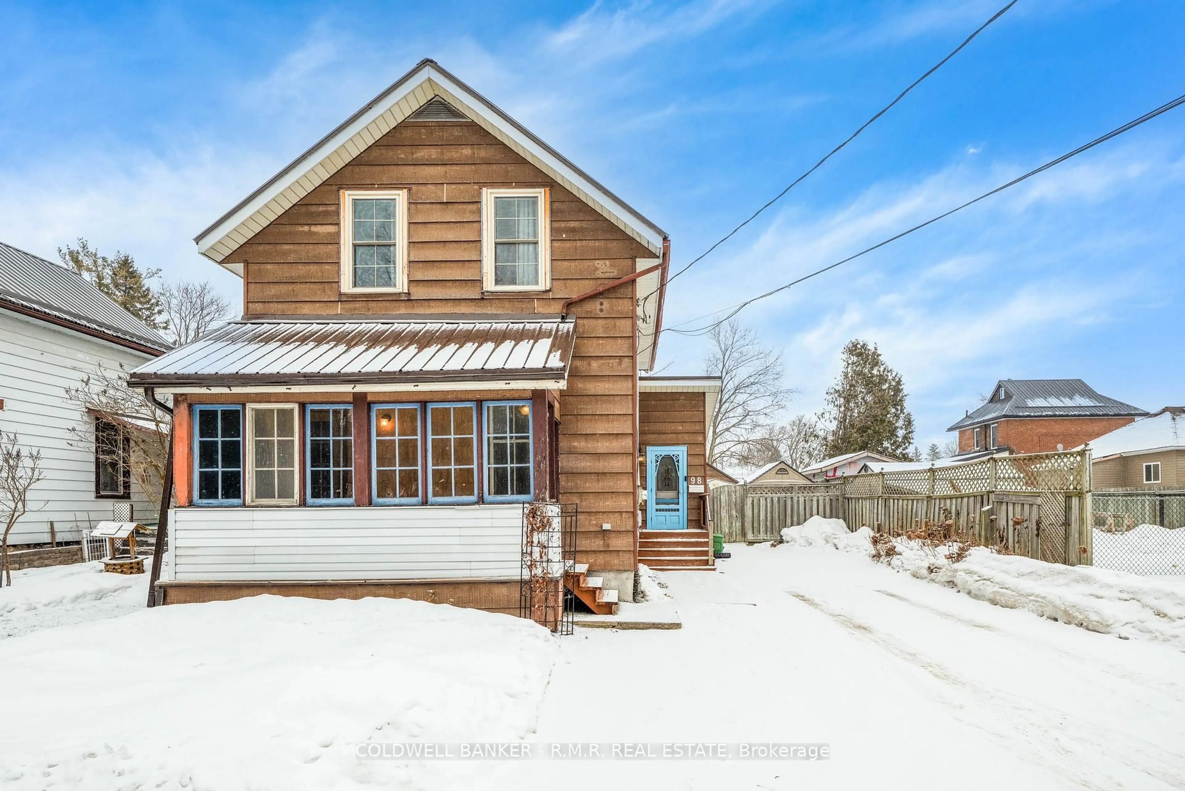 Unknown for 98 St Paul St, Kawartha Lakes Ontario K9V 1S8