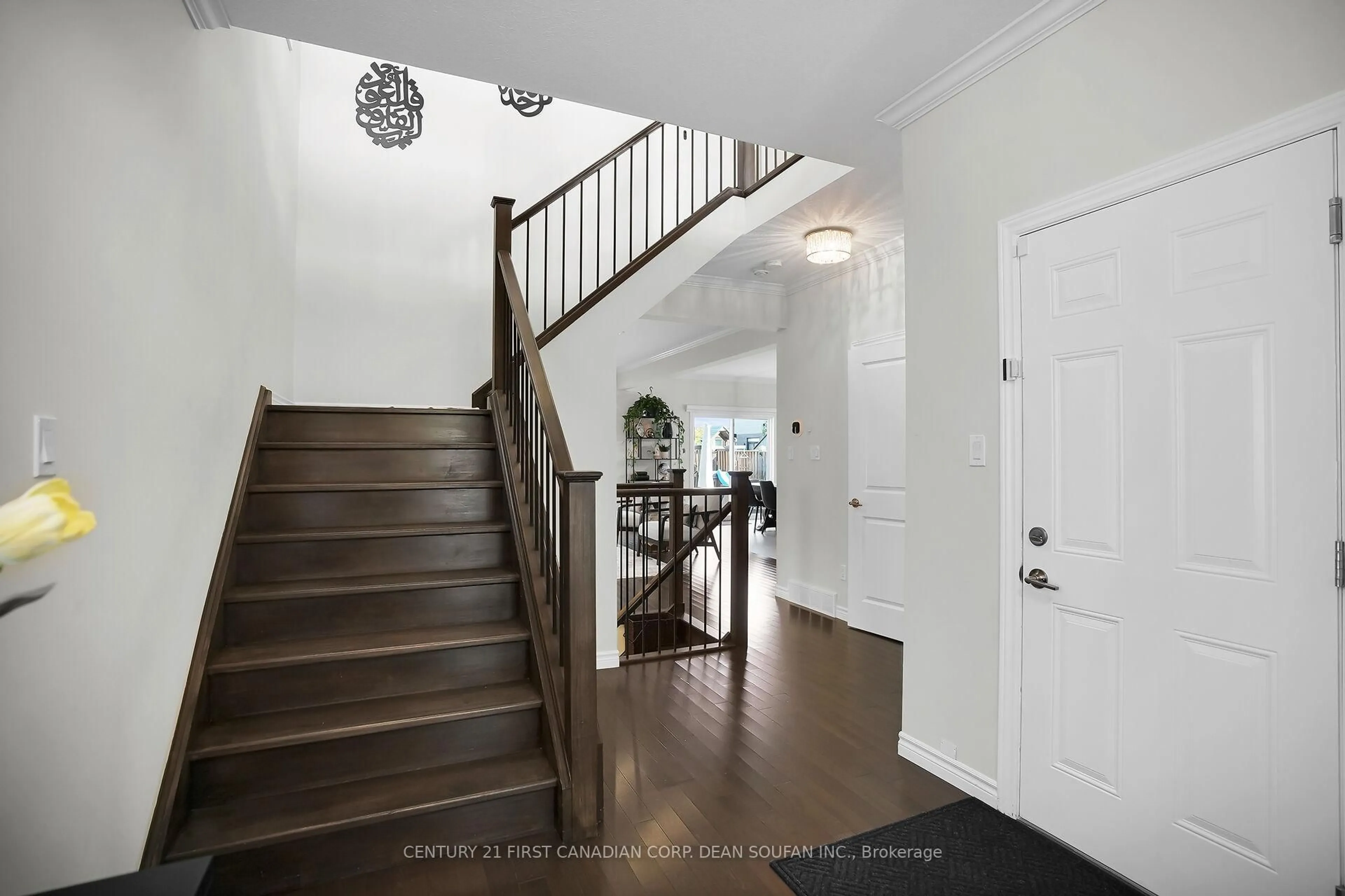 Indoor entryway for 3560 Singleton Ave #30, London South Ontario N6L 0C9