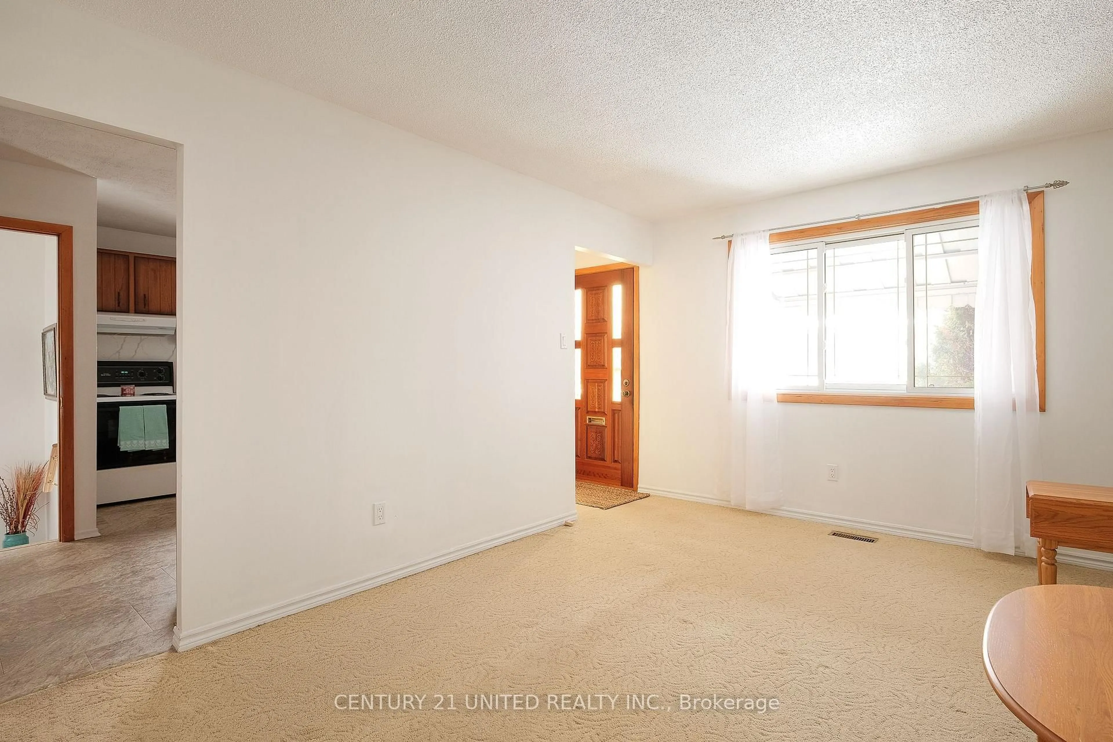 A pic of a room for 21 Rideau Cres, Peterborough Ontario K9J 1G7