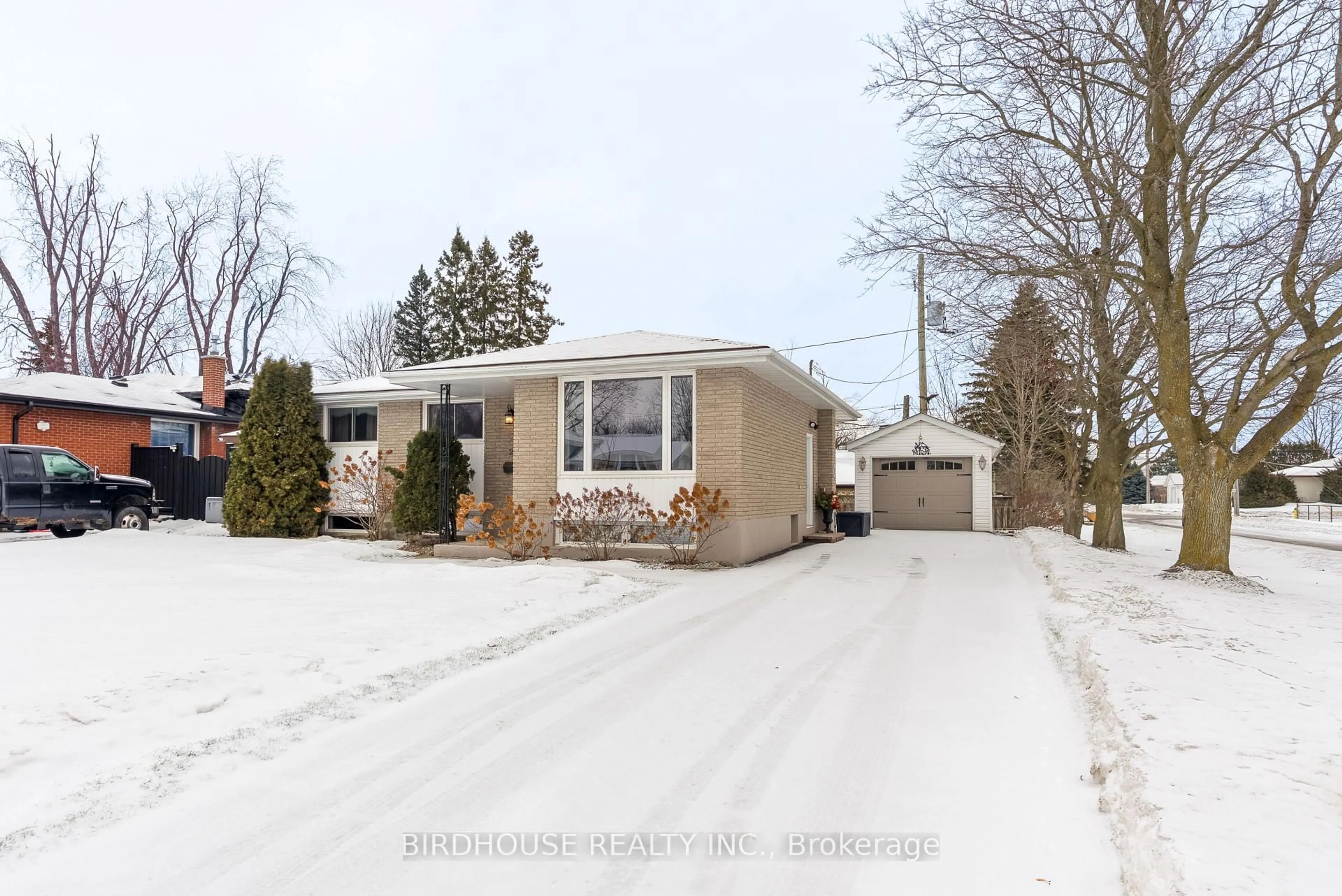 Unknown for 26 Rosemary Dr, Kawartha Lakes Ontario K9V 4P8