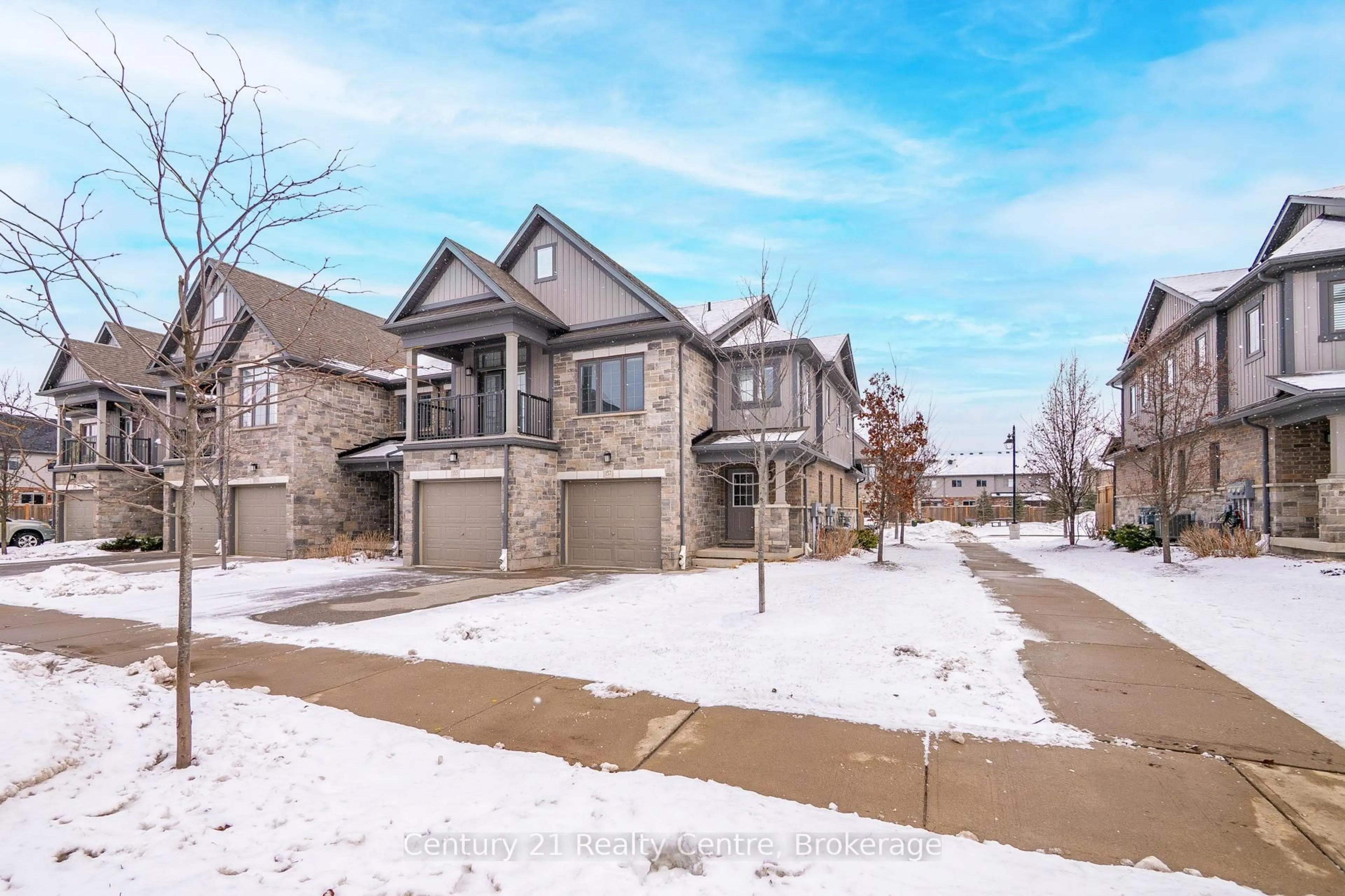 A pic from outside/outdoor area/front of a property/back of a property/a pic from drone, street for 157 South Creek Dr, Kitchener Ontario N2P 2N3