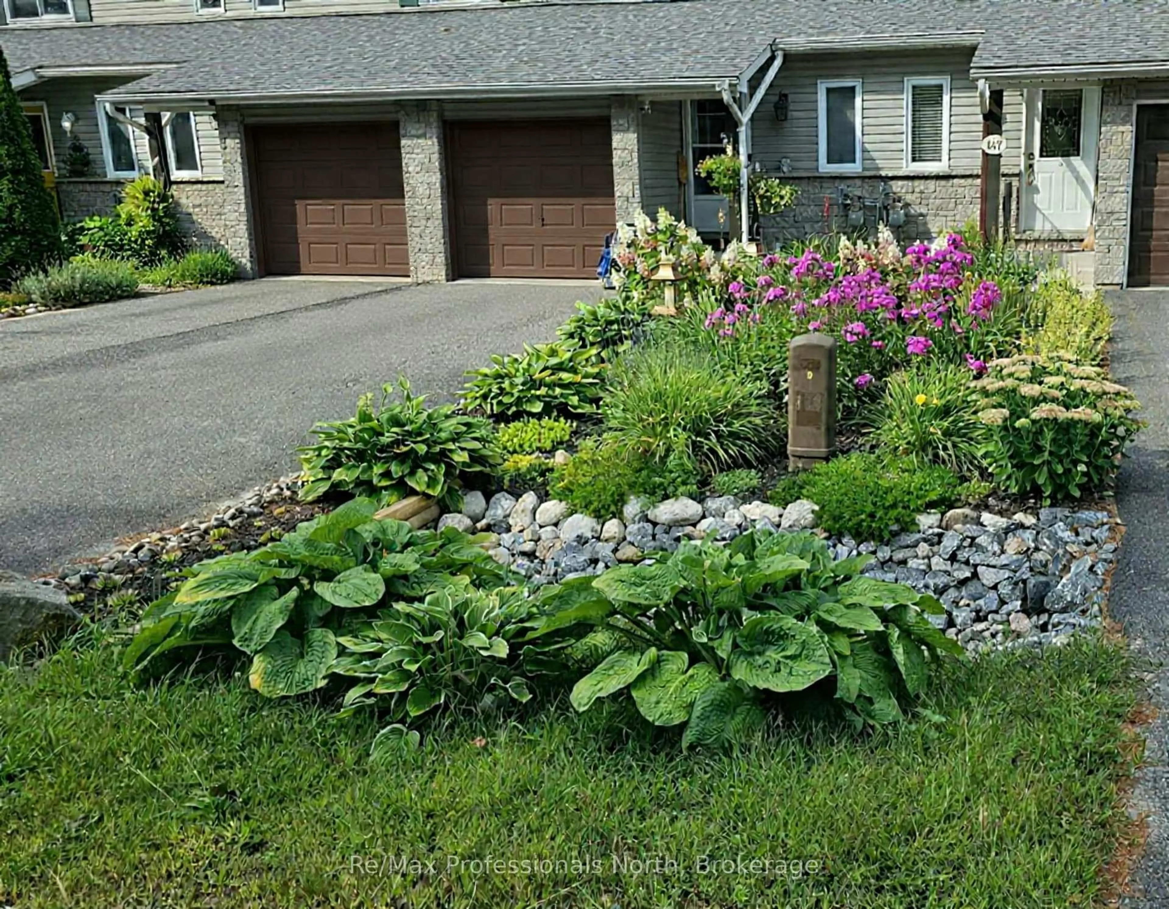 Unknown for 151 Pine St, Bracebridge Ontario P1L 2H8