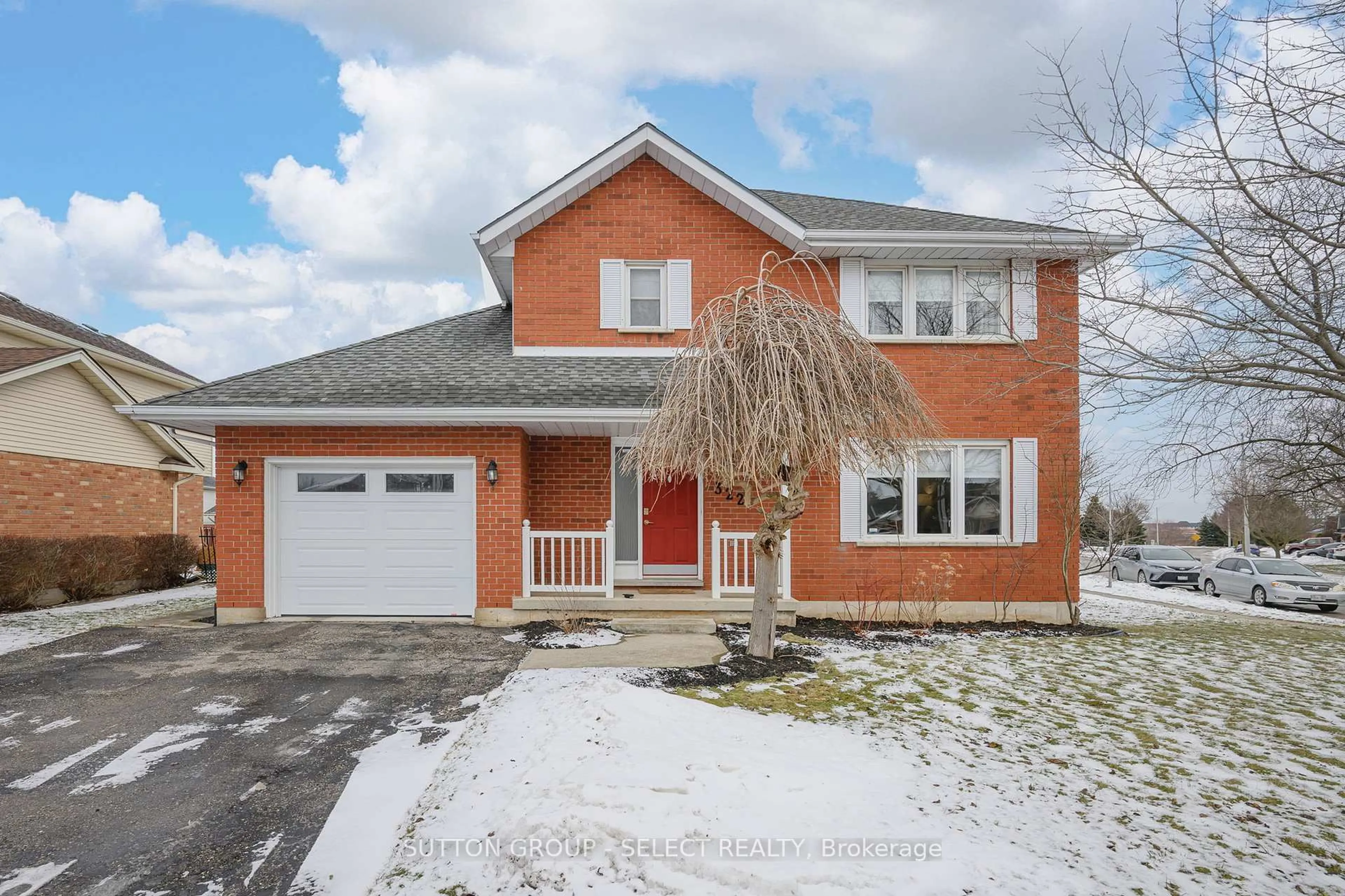 Home with brick exterior material, street for 322 LANSDOWNE Ave, Woodstock Ontario N4T 1M8