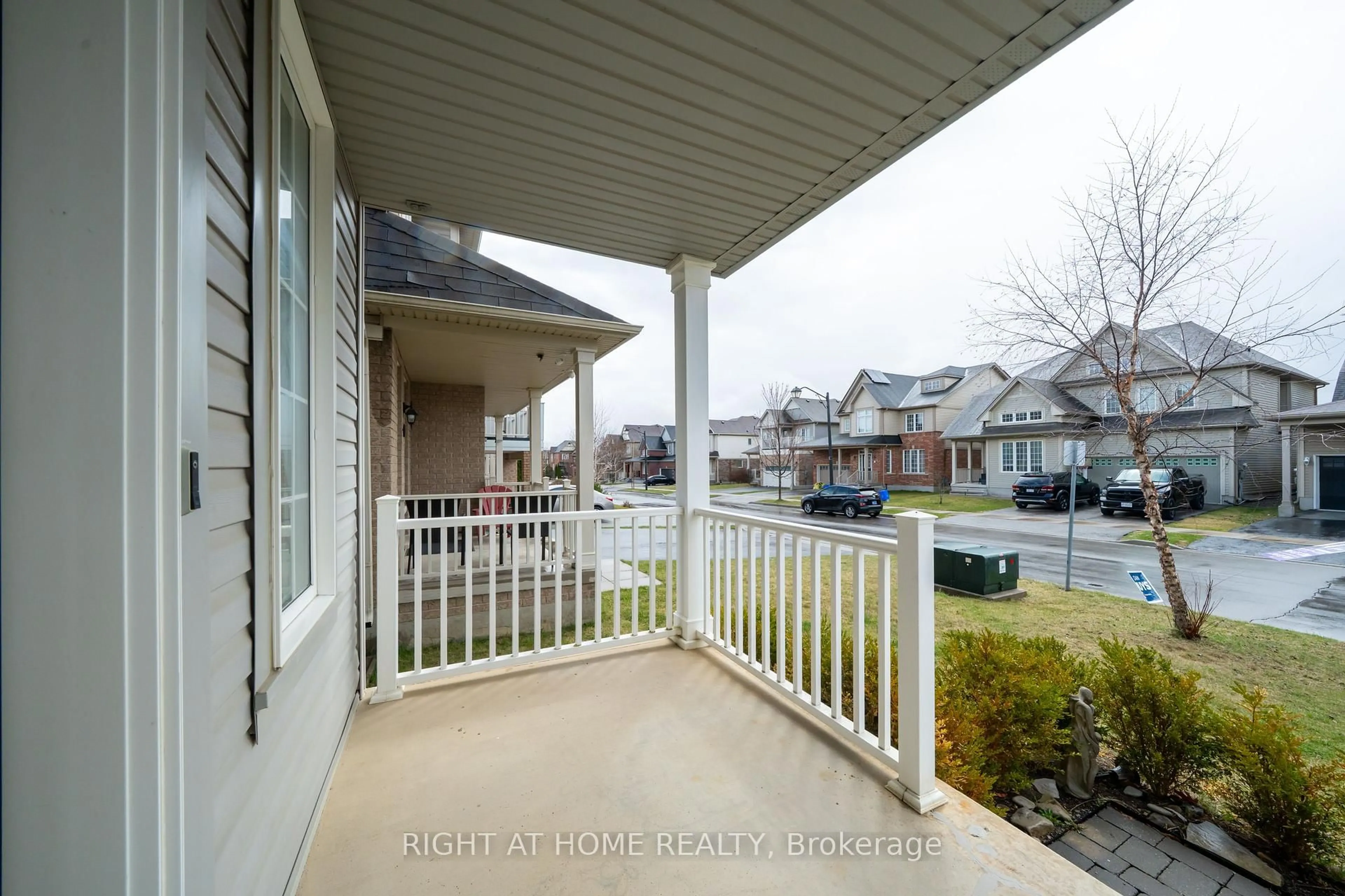 Patio, street for 148 Whitwell Way, Hamilton Ontario L0R 1C0