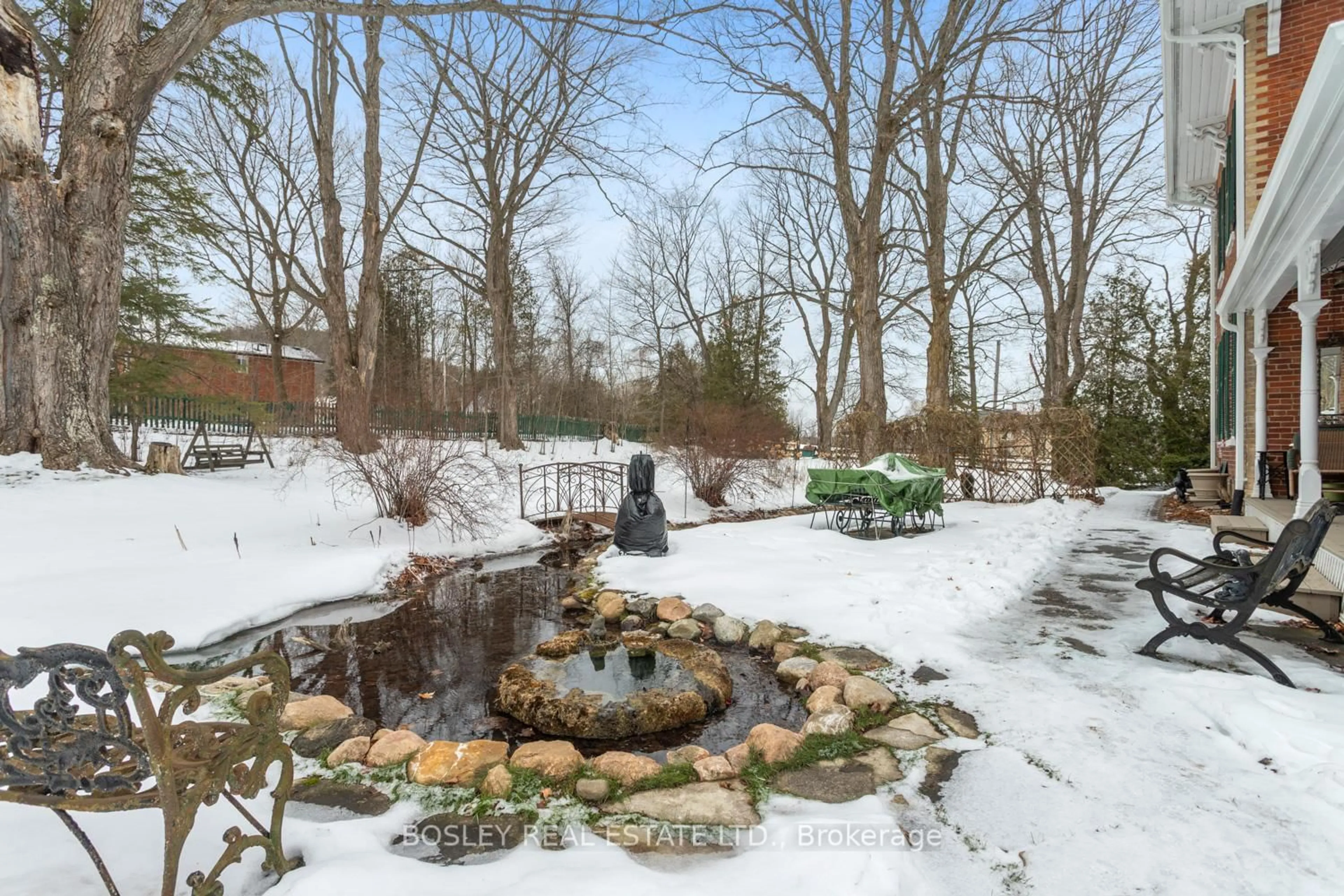 Patio, water/lake/river/ocean view for 8 Gravel Rd, Cavan Monaghan Ontario L0A 1G0