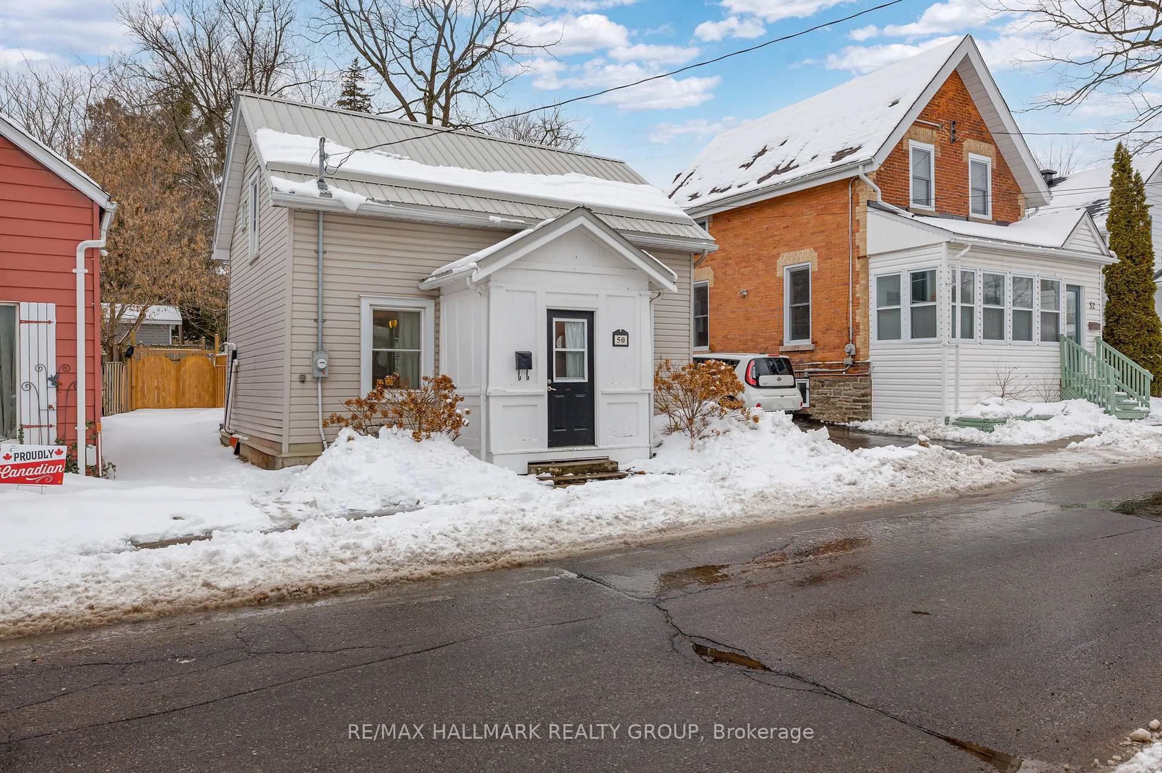 Unknown for 50 Bartholomew St, Brockville Ontario K6V 2R6