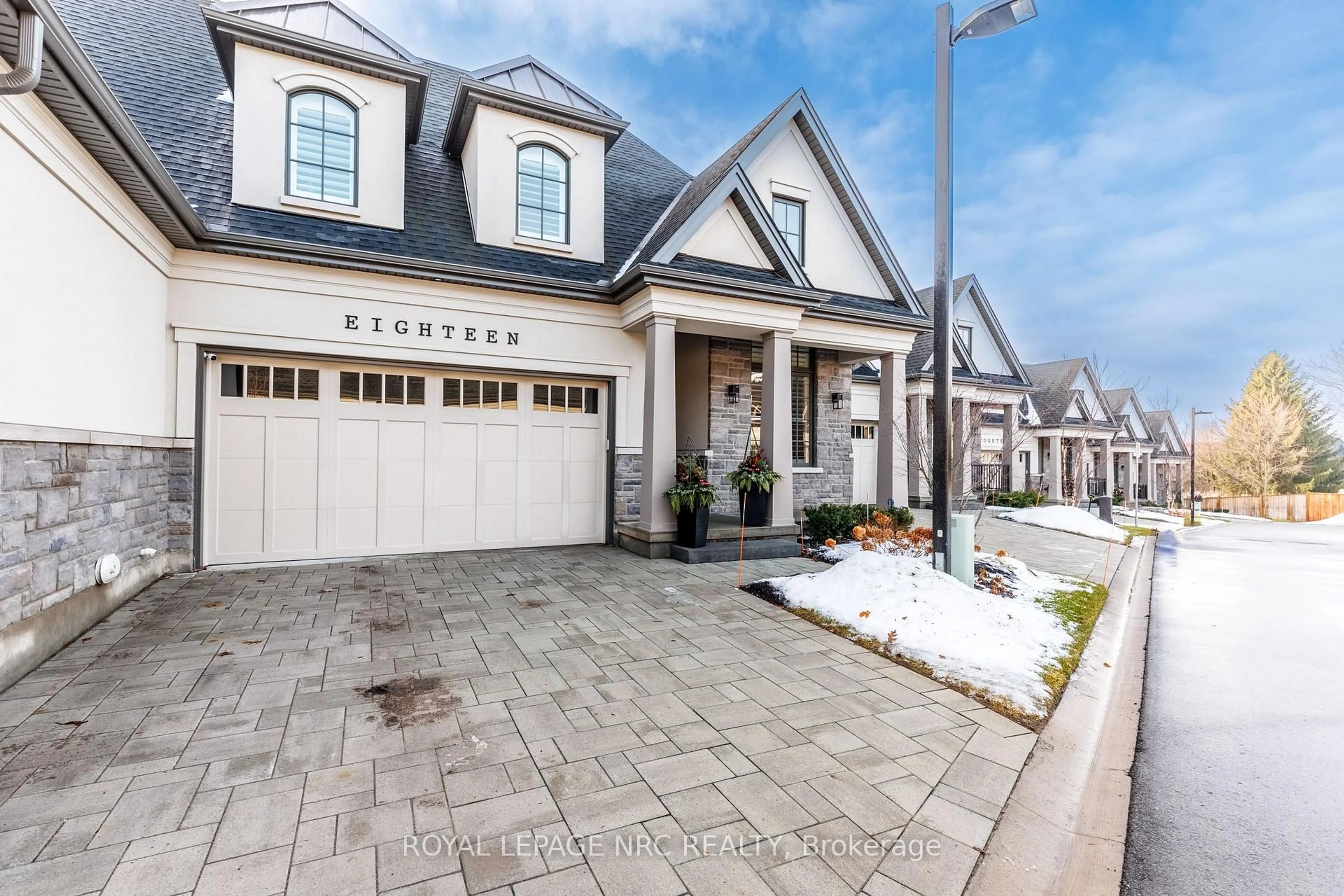 Home with brick exterior material, street for 190 CANBORO Rd #18, Pelham Ontario L0S 1E0