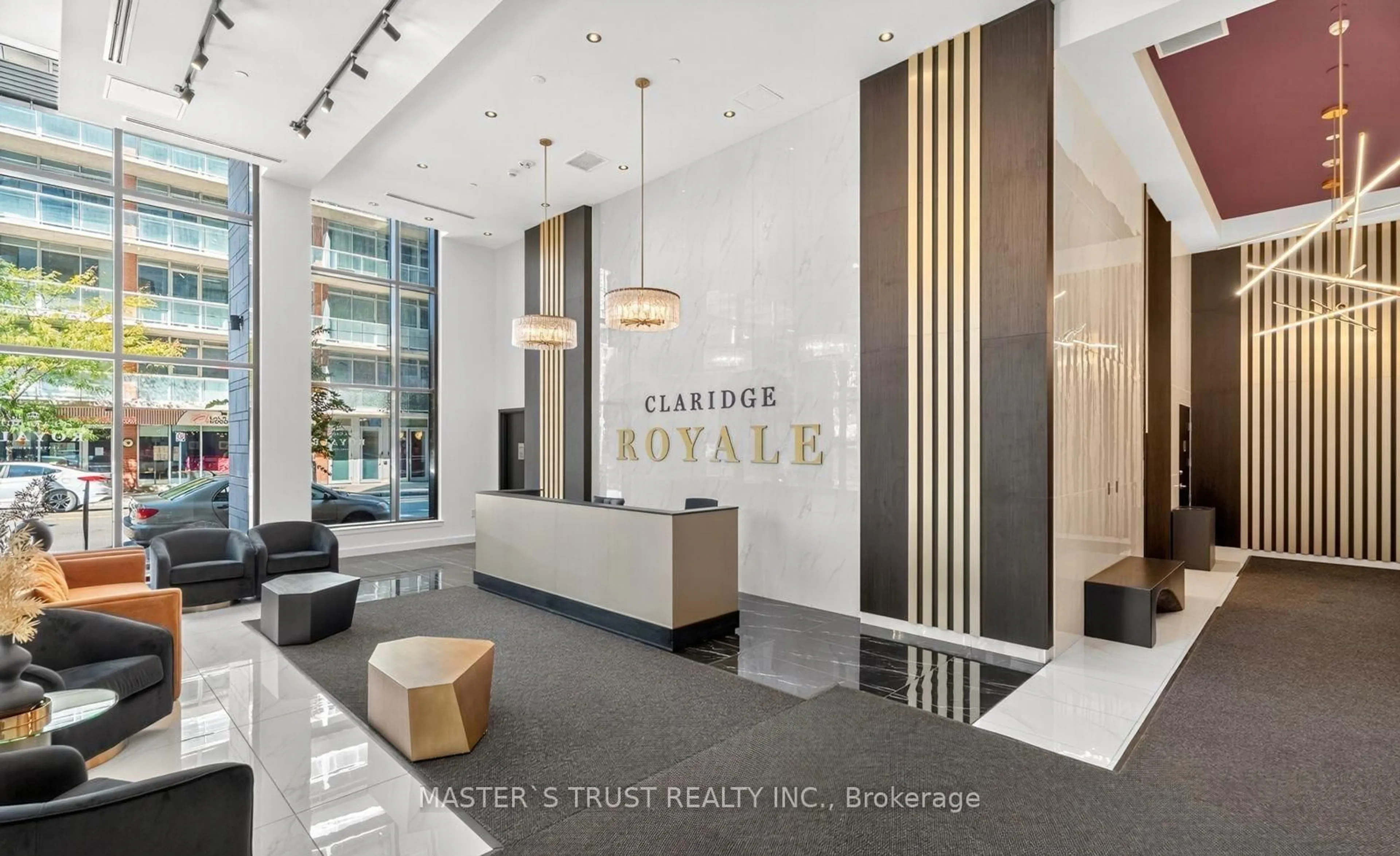 Unknown for 180 George St, Ottawa Ontario K1N 0G8