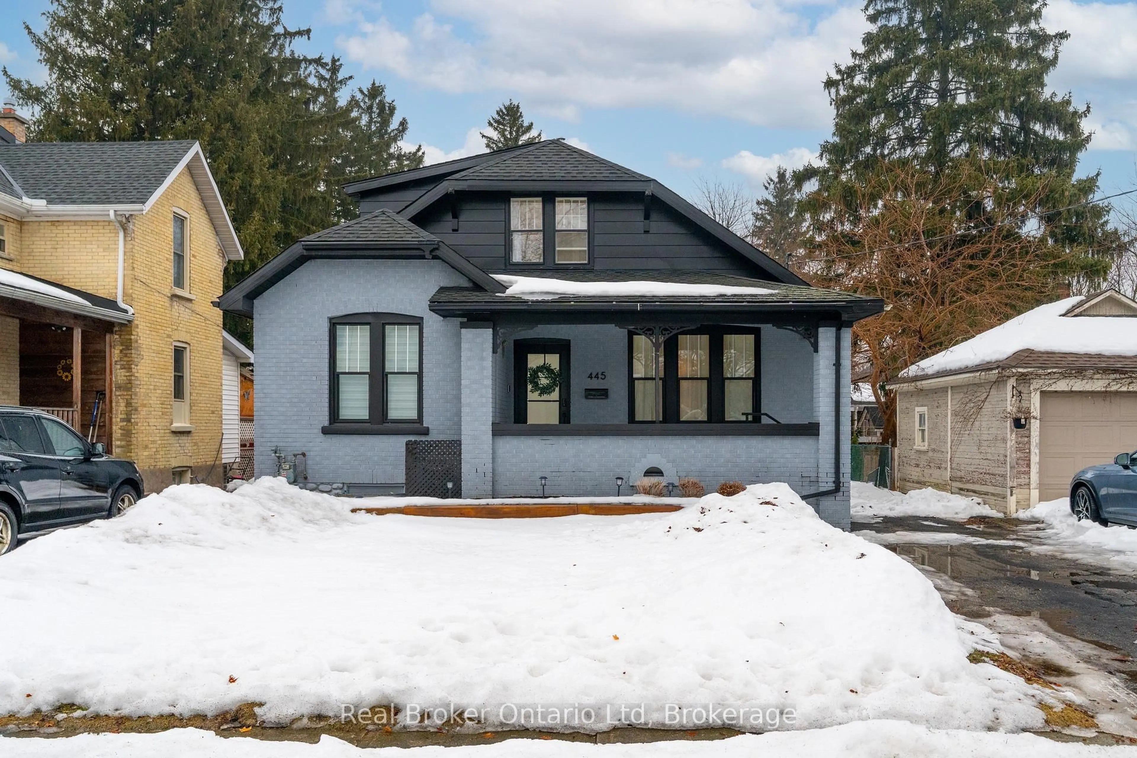 Home with vinyl exterior material, street for 445 Moore St, Cambridge Ontario N3H 3B1