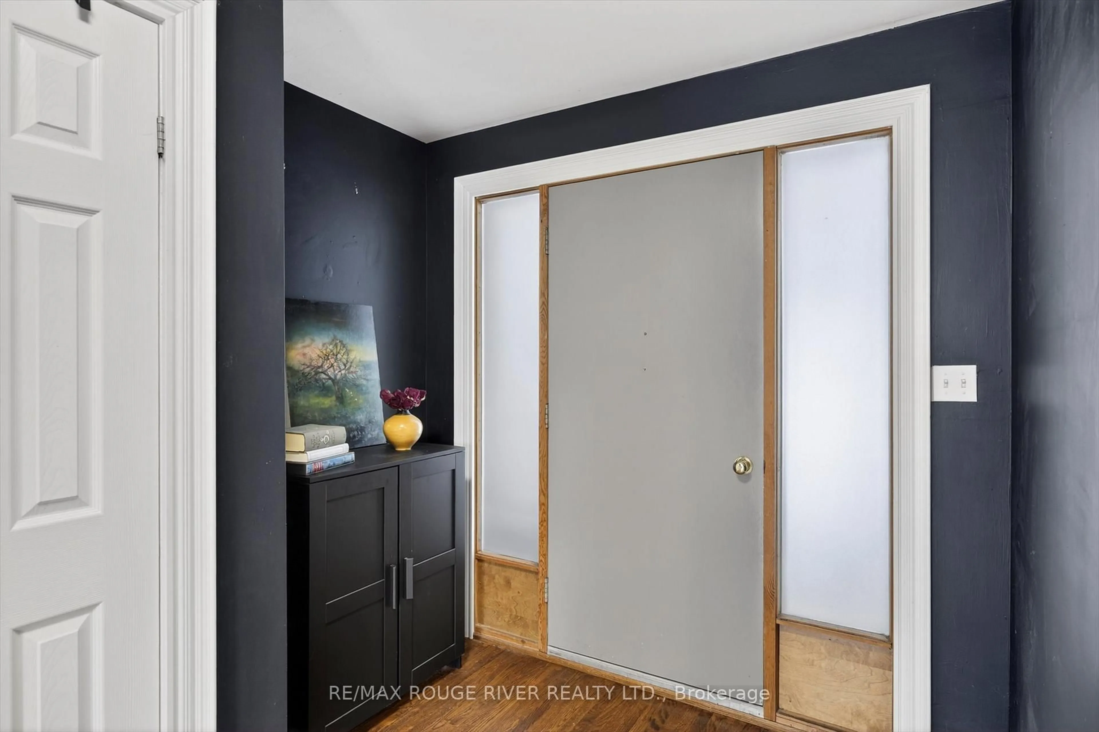 Unknown for 2401 15TH Line, Selwyn Ontario K0L 2H0