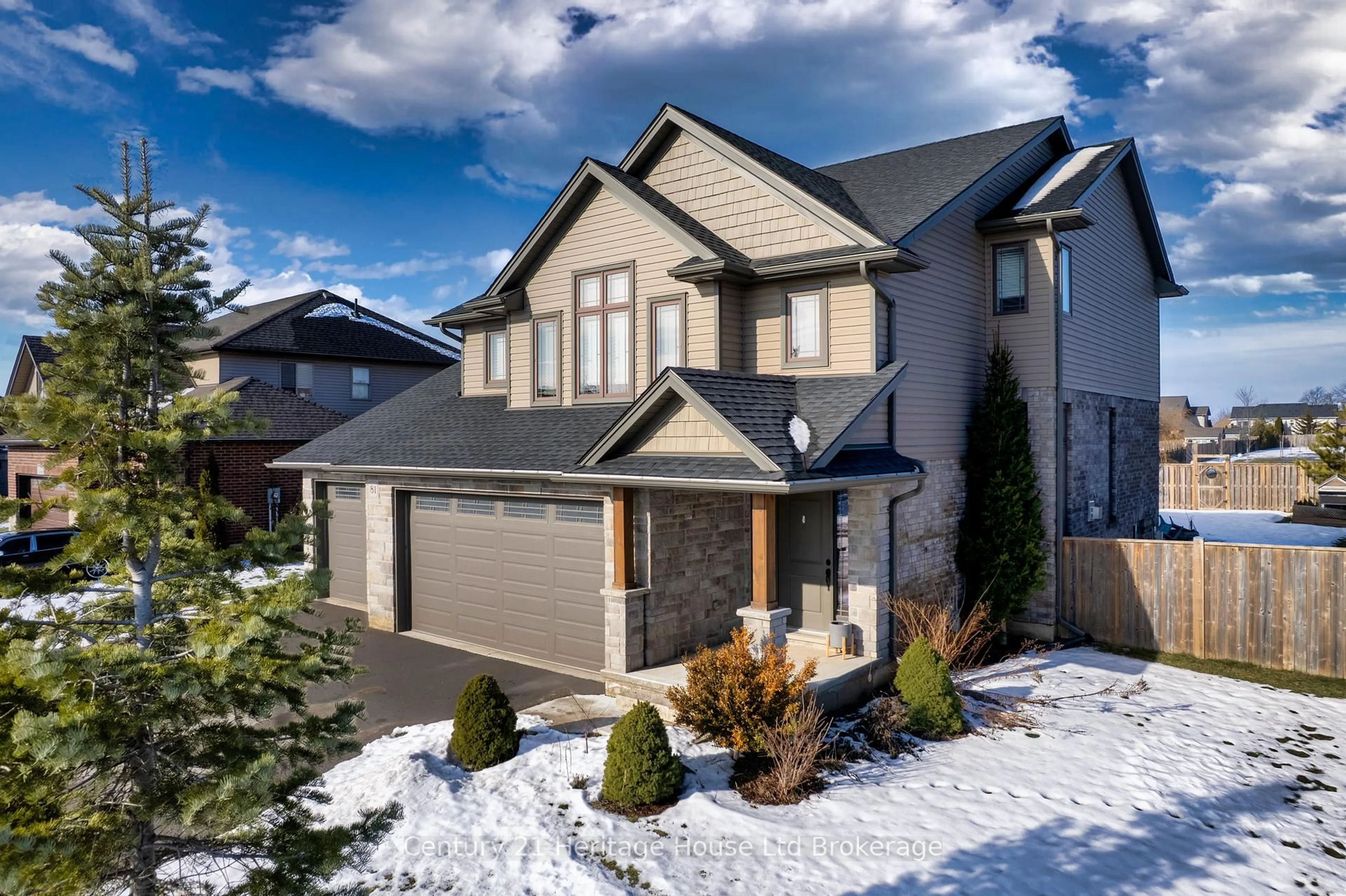 Home with brick exterior material, street for 81 Graydon Dr, South-West Oxford Ontario N0J 1N0