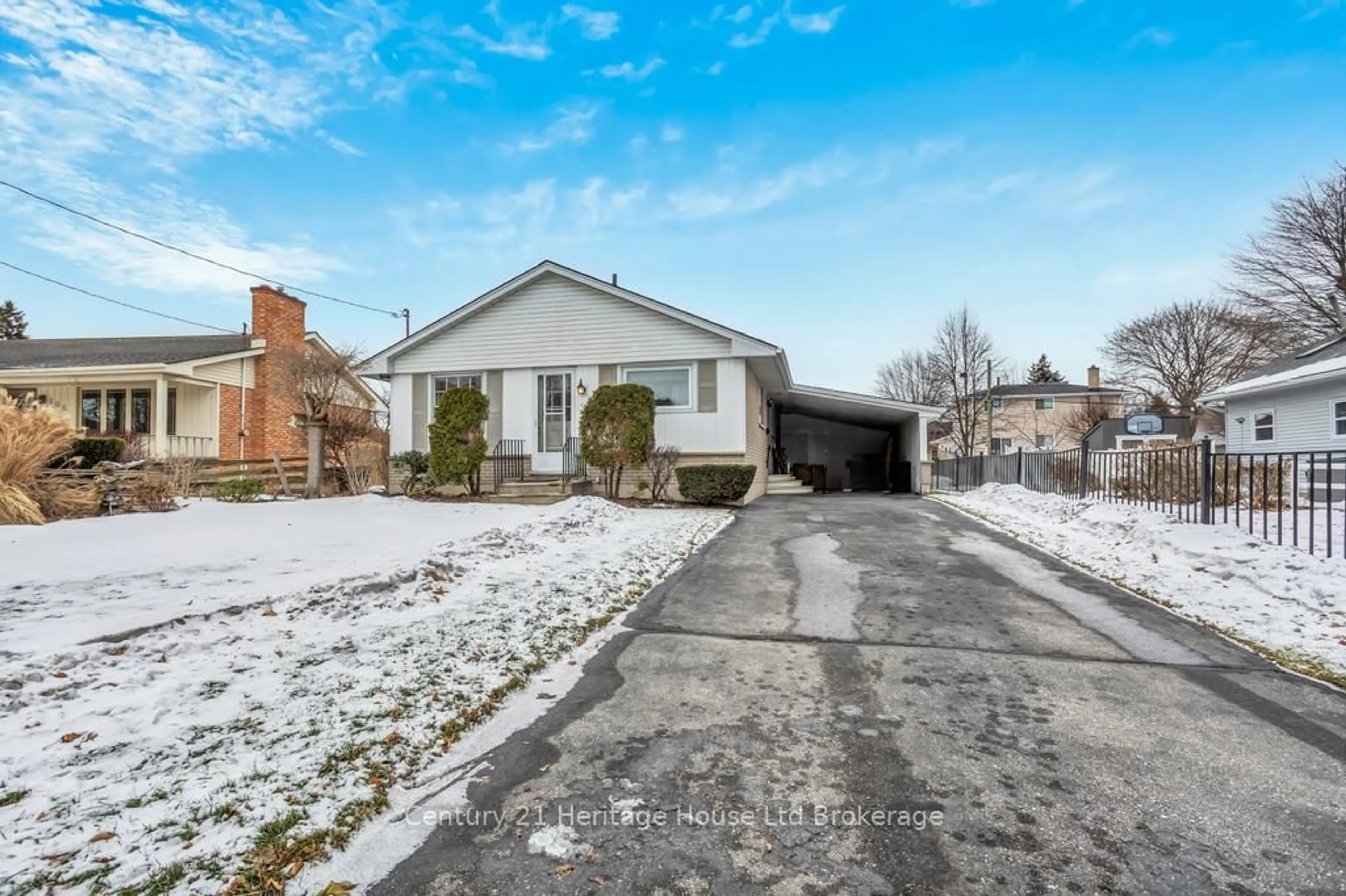 Unknown for 109 Lyndale Cres, Woodstock Ontario N4S 7S8