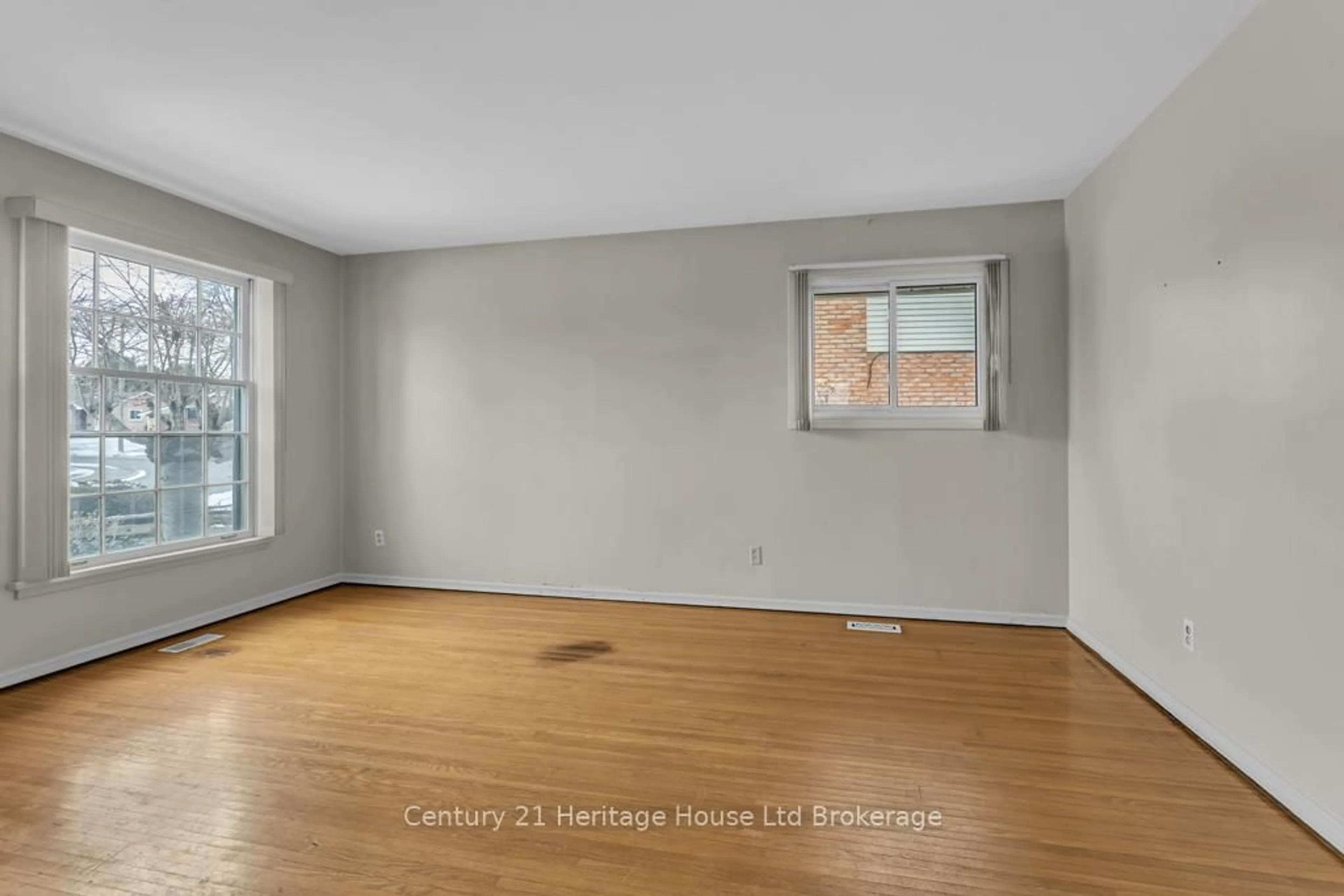 A pic of a room for 109 Lyndale Cres, Woodstock Ontario N4S 7S8