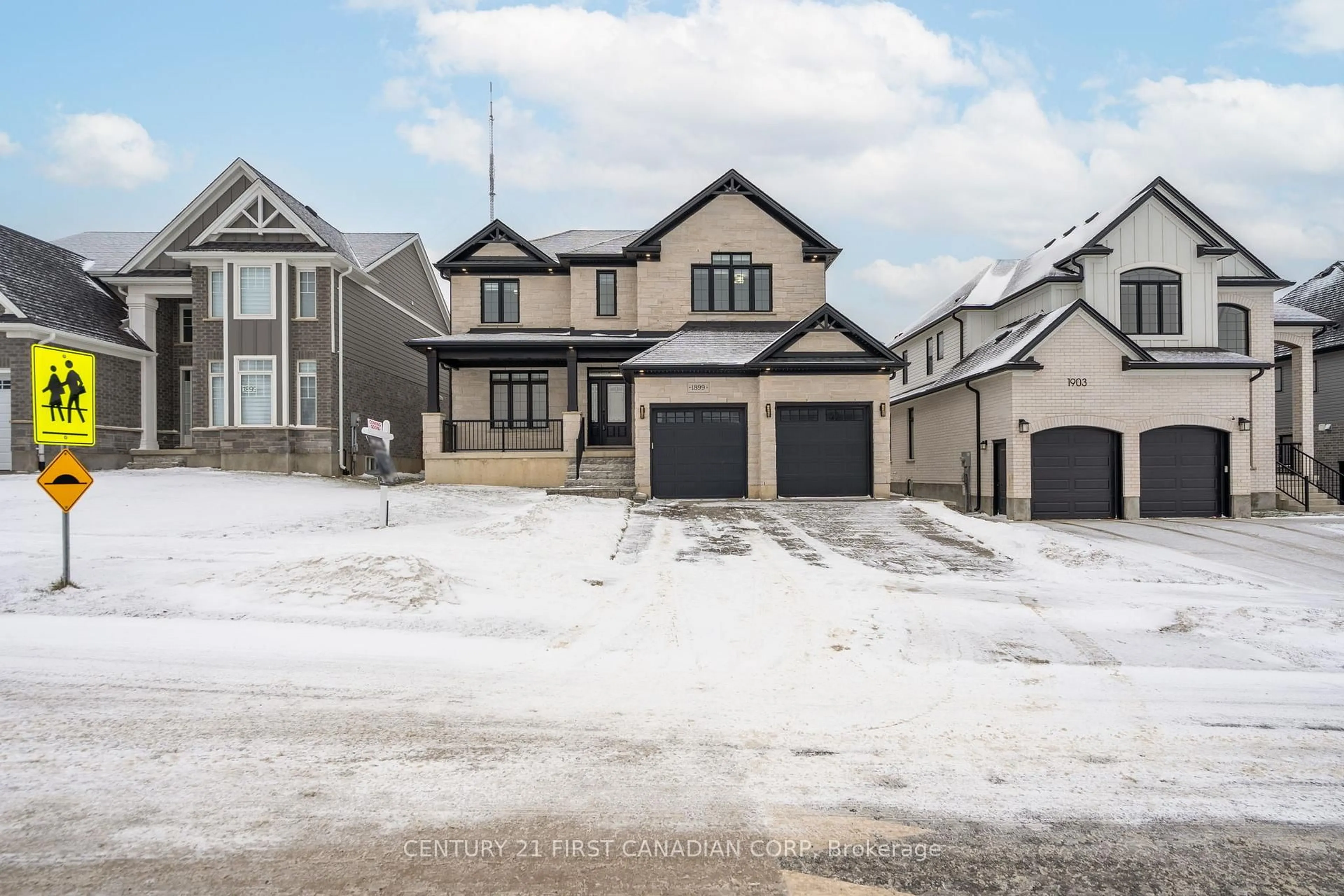 A pic from outside/outdoor area/front of a property/back of a property/a pic from drone, street for 1899 Boardwalk Way, London South Ontario N6K 0A5