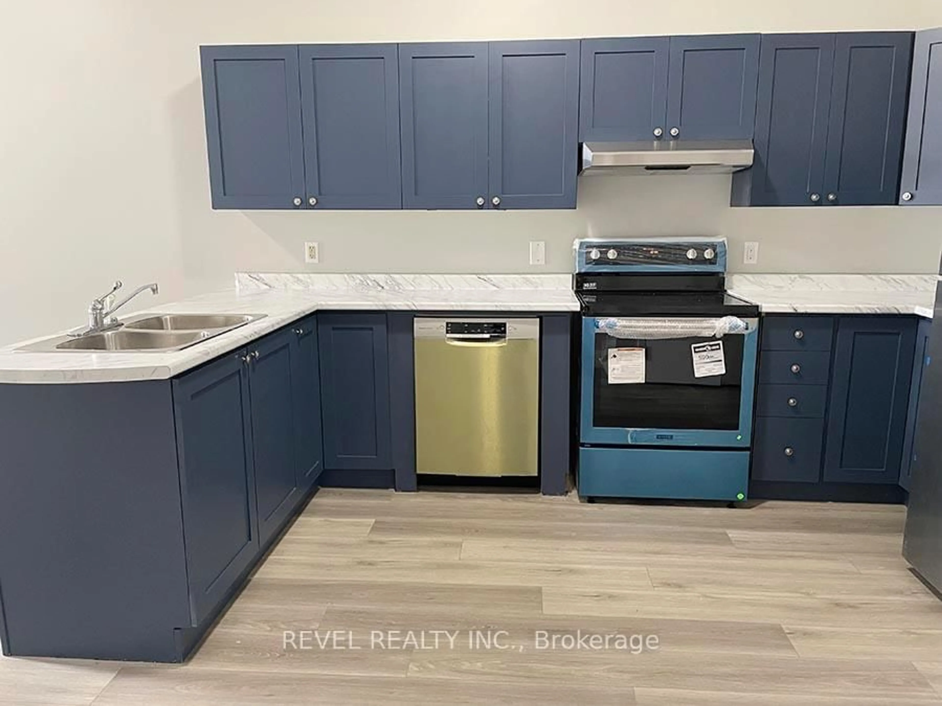 Unknown for 150 Colborne St #407, Brantford Ontario N3R 7J4