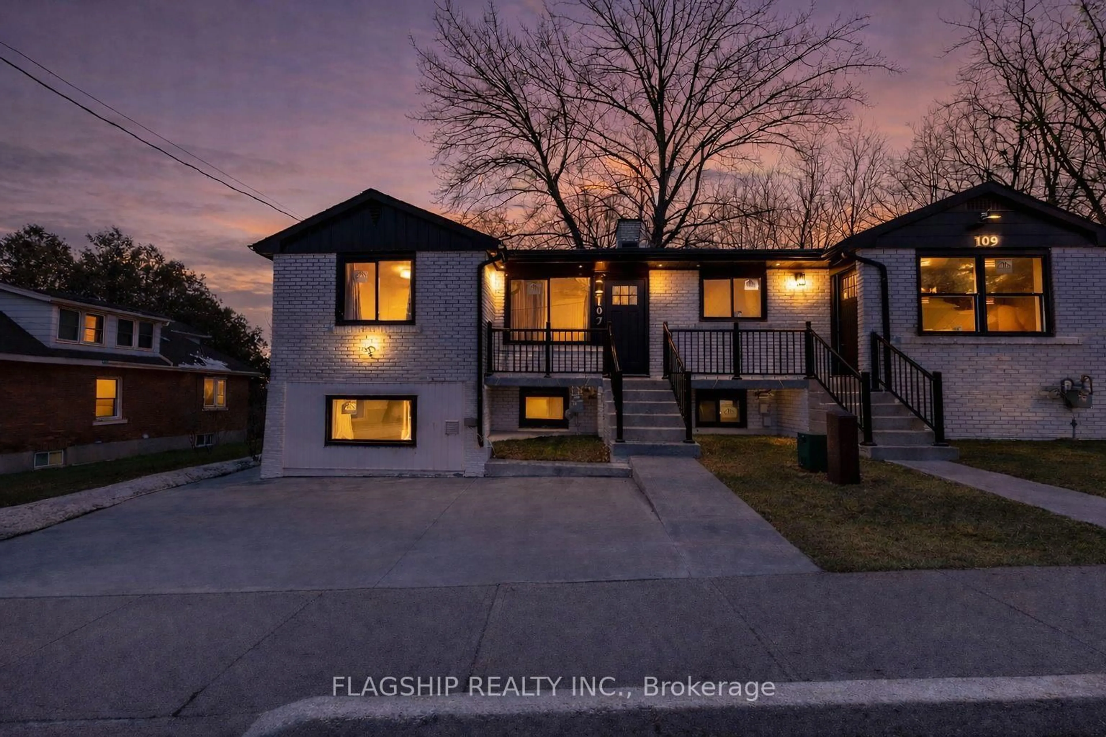 A pic from outside/outdoor area/front of a property/back of a property/a pic from drone, street for 107 Mill St, Woodstock Ontario N4S 2W2