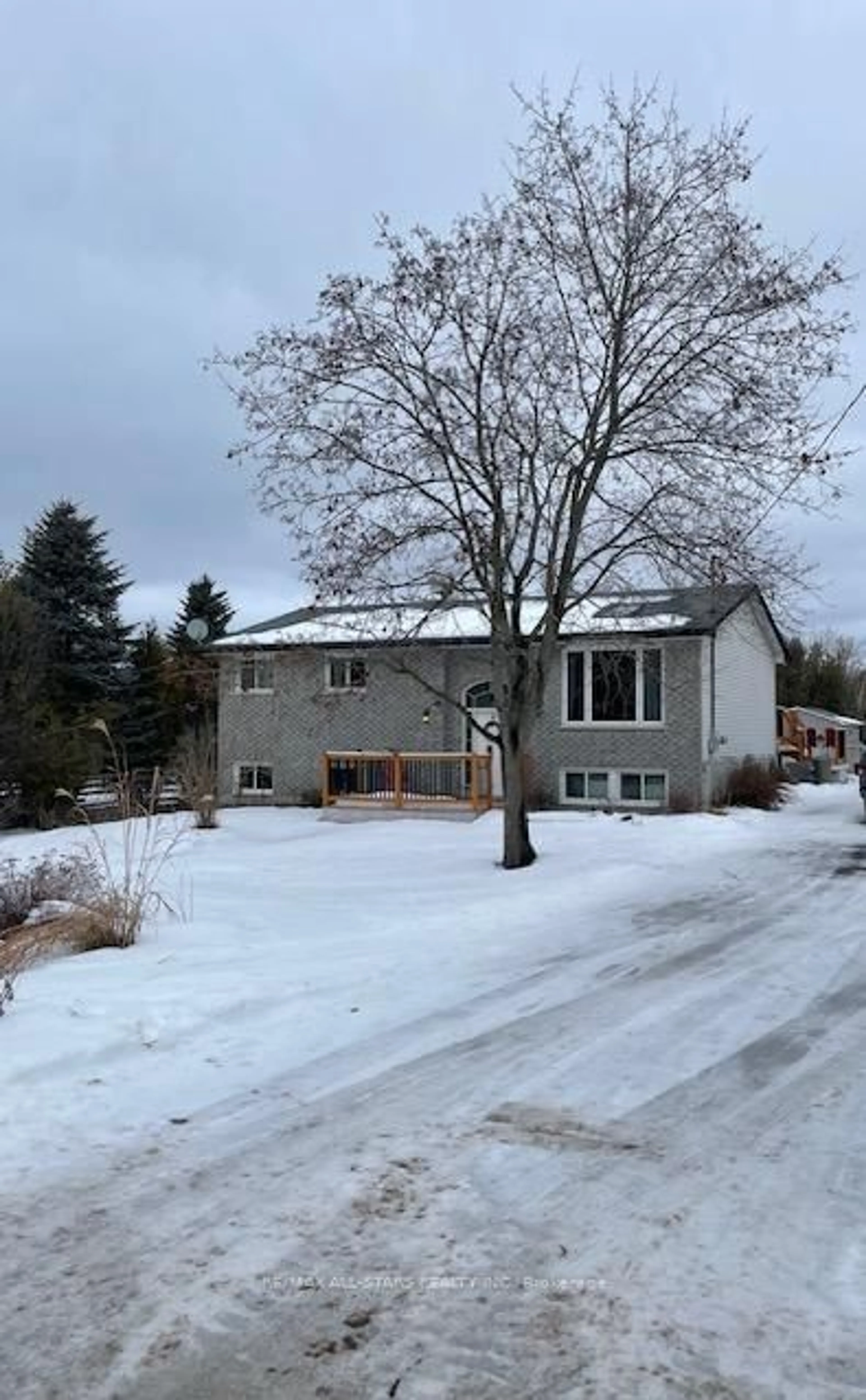 A pic from outside/outdoor area/front of a property/back of a property/a pic from drone, street for 32 Liberty Lane, Kawartha Lakes Ontario K0L 2W0